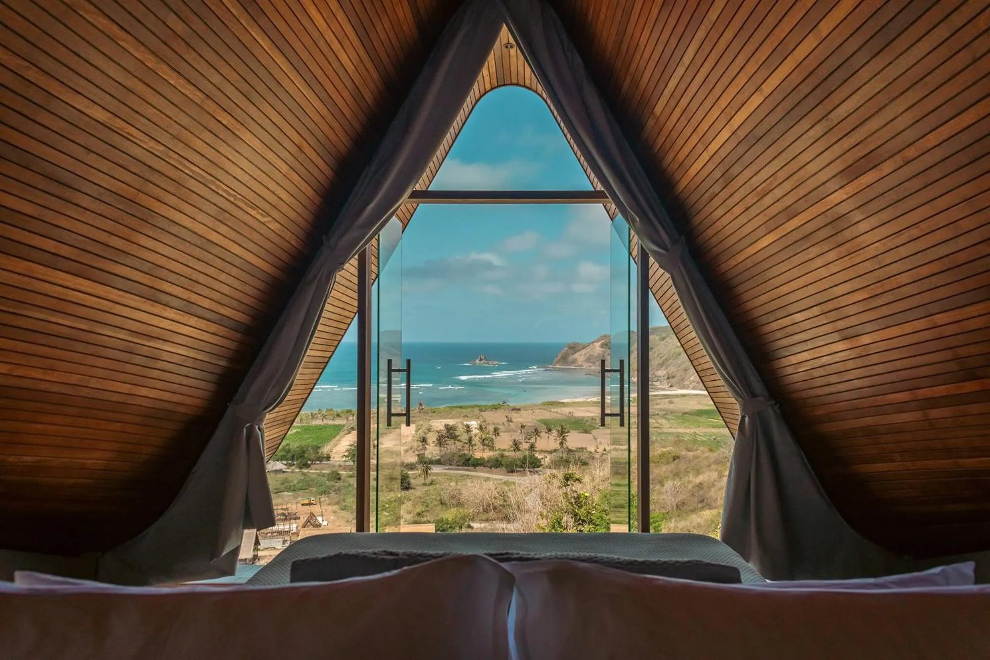 Bedroom in Tampah Hills