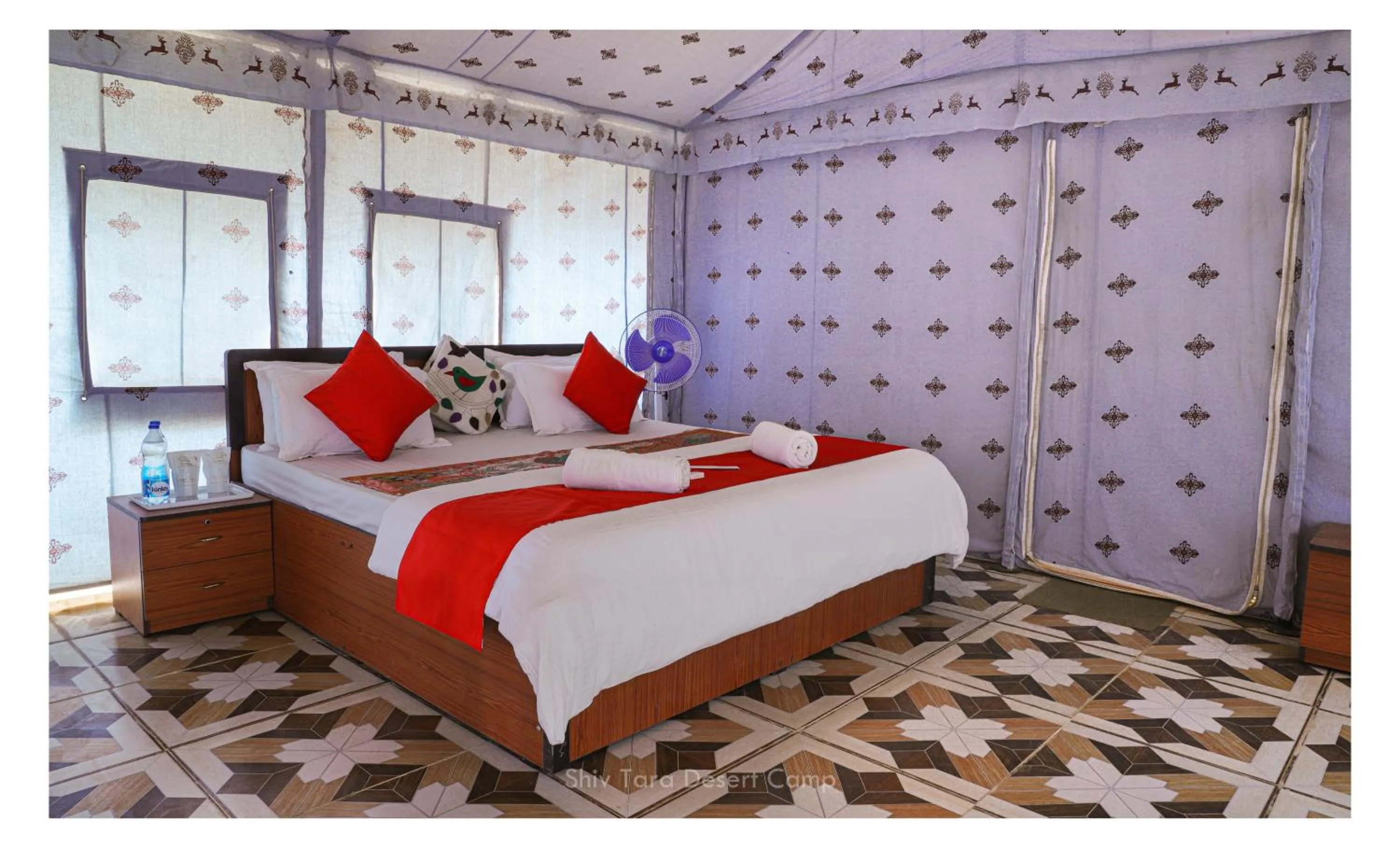 Bedroom, Bed in Shiv Tara Desert Camp