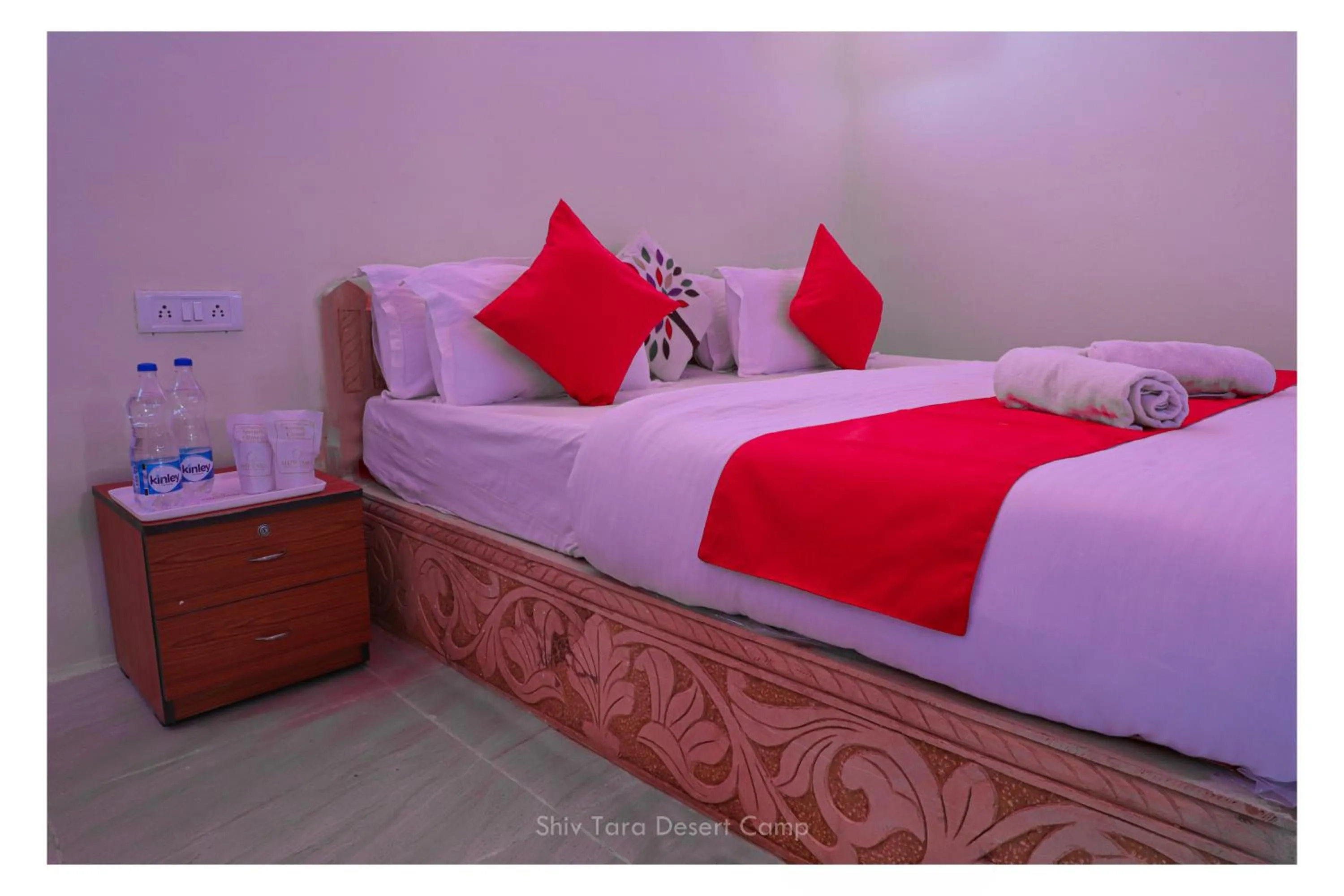 Bedroom, Bed in Shiv Tara Desert Camp