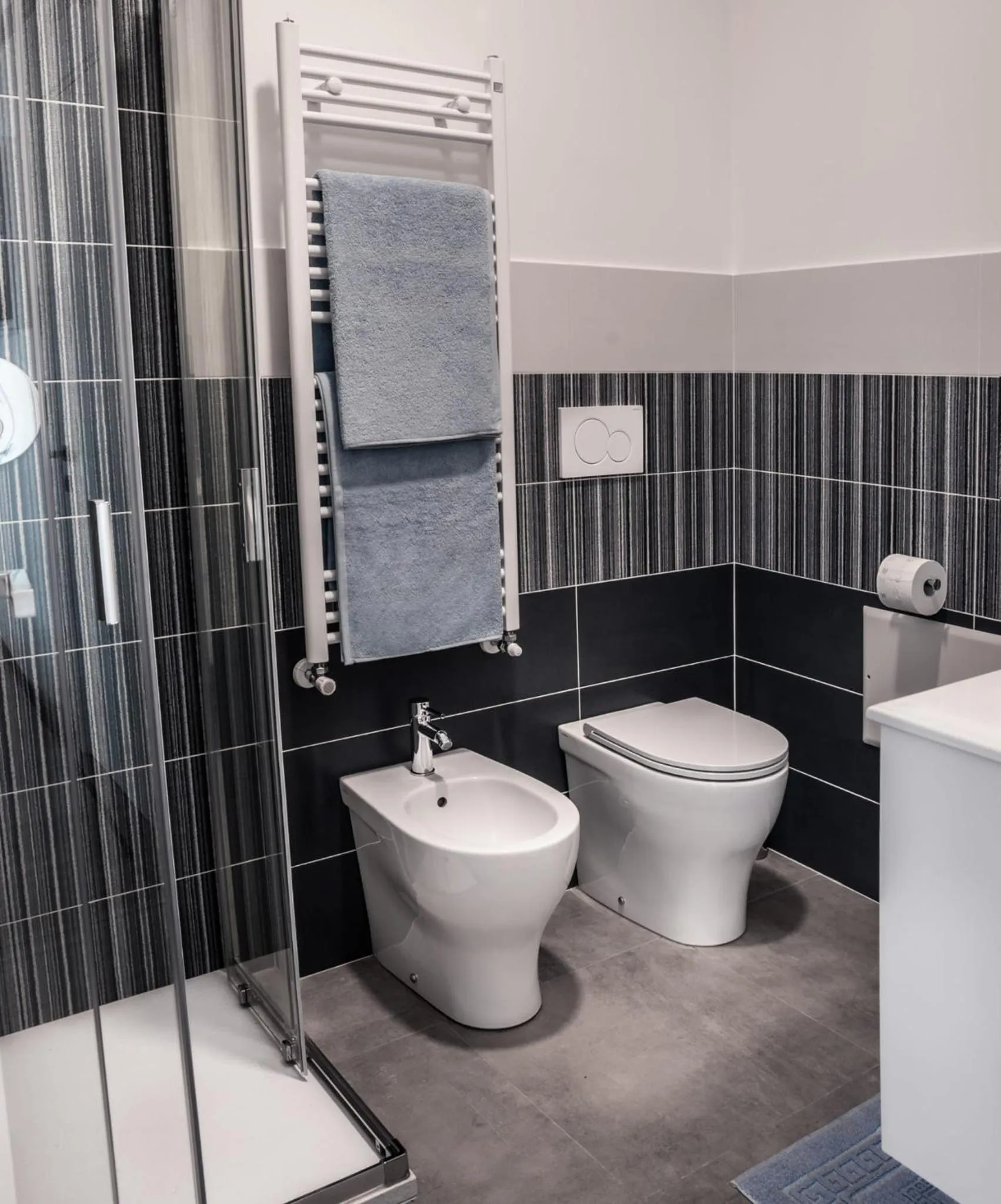 Bathroom in Carducci Bistrot