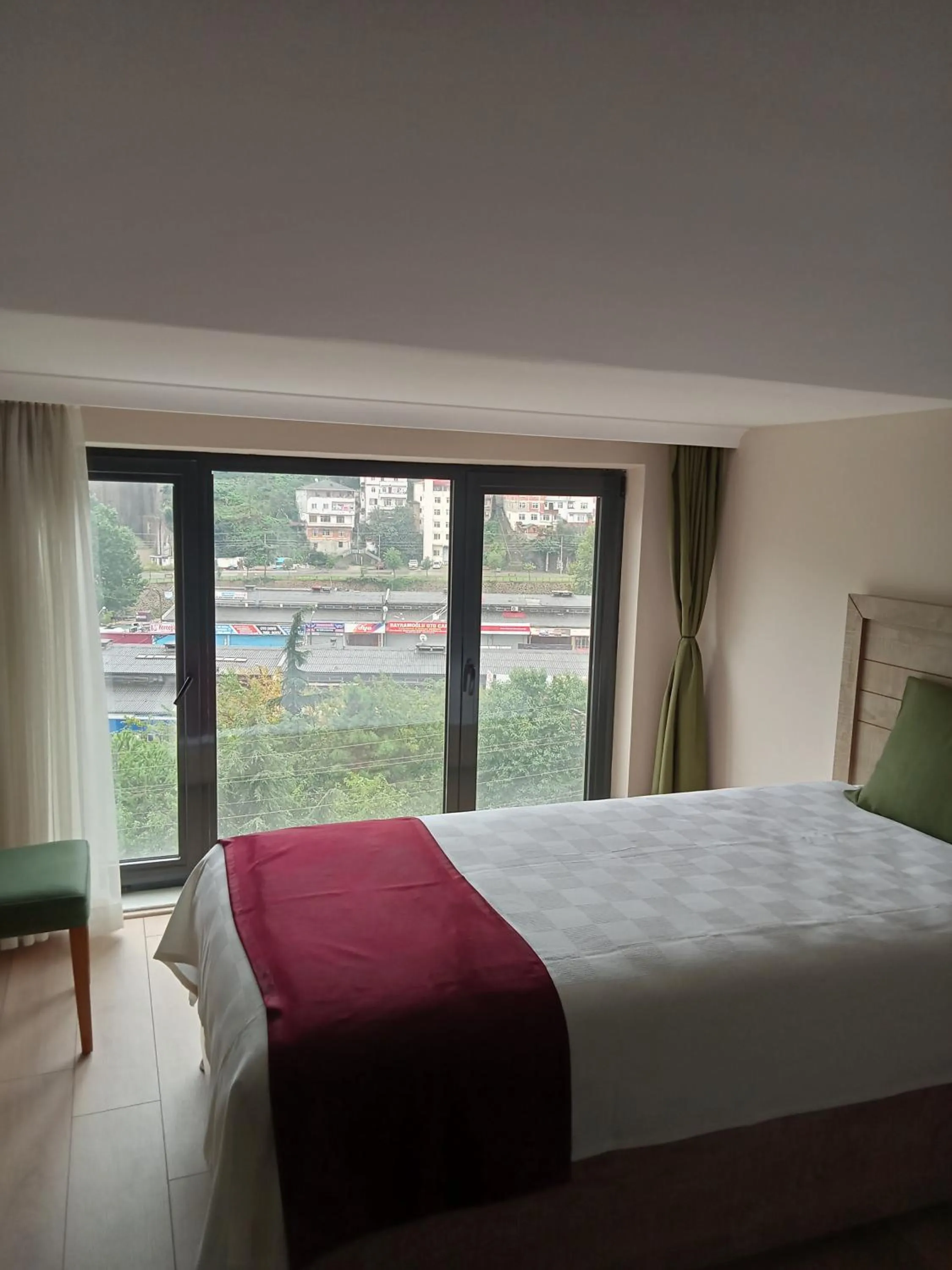 Family, Bed in KURT OTEL