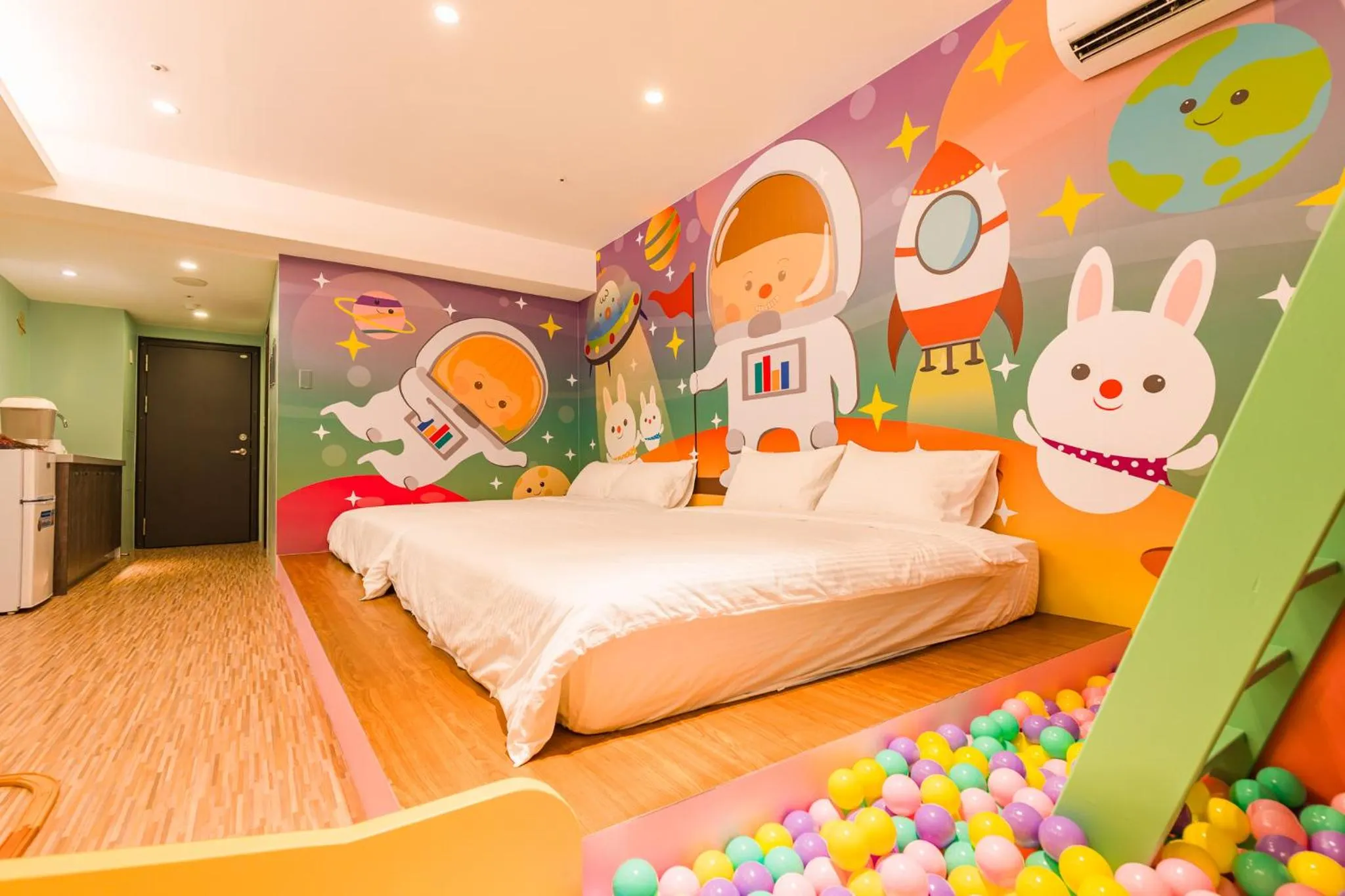 Photo of the whole room, Bed in 閣樂親子旅宿Kids Fun Hotel