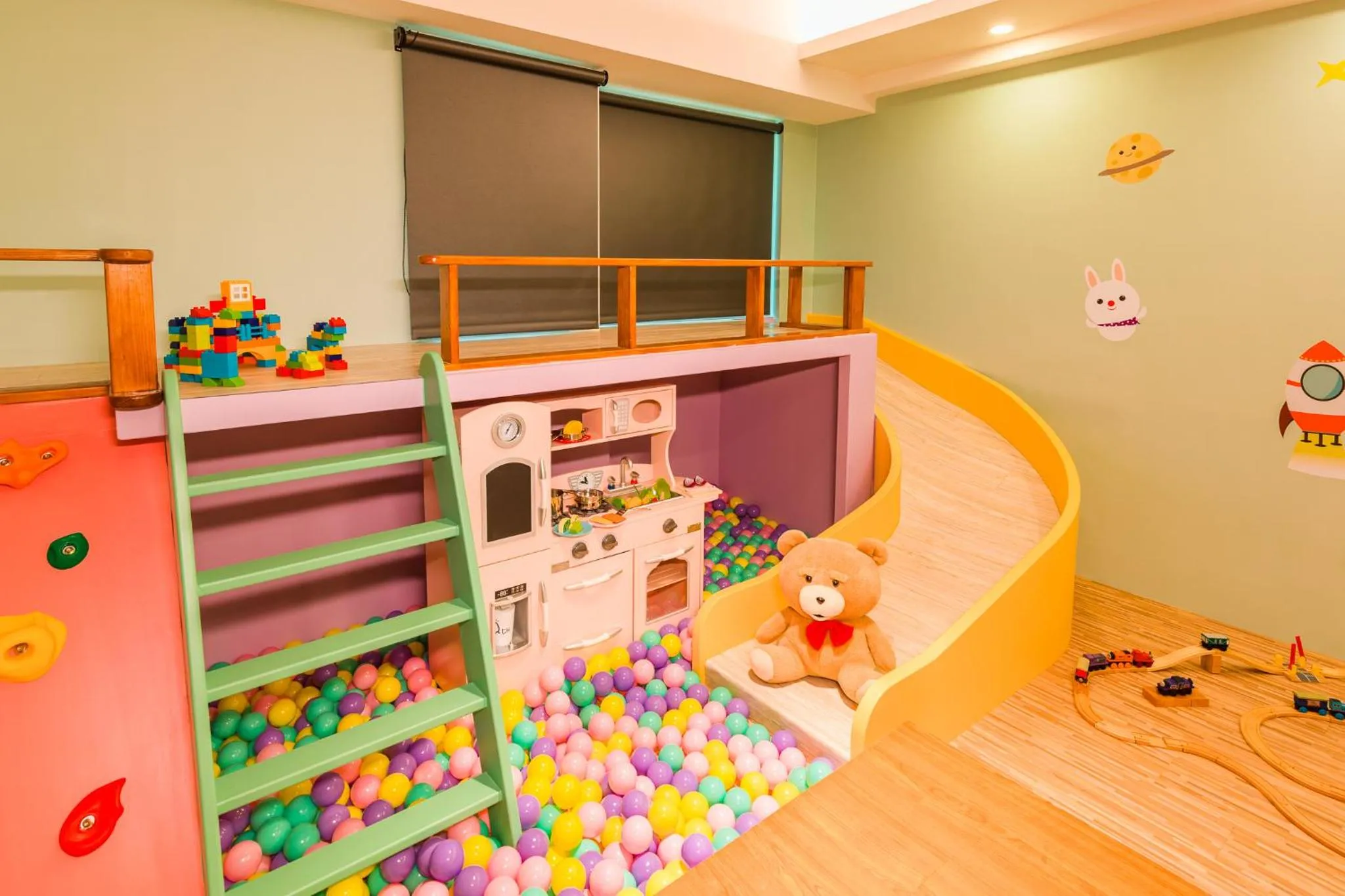 Children play ground in 閣樂親子旅宿Kids Fun Hotel