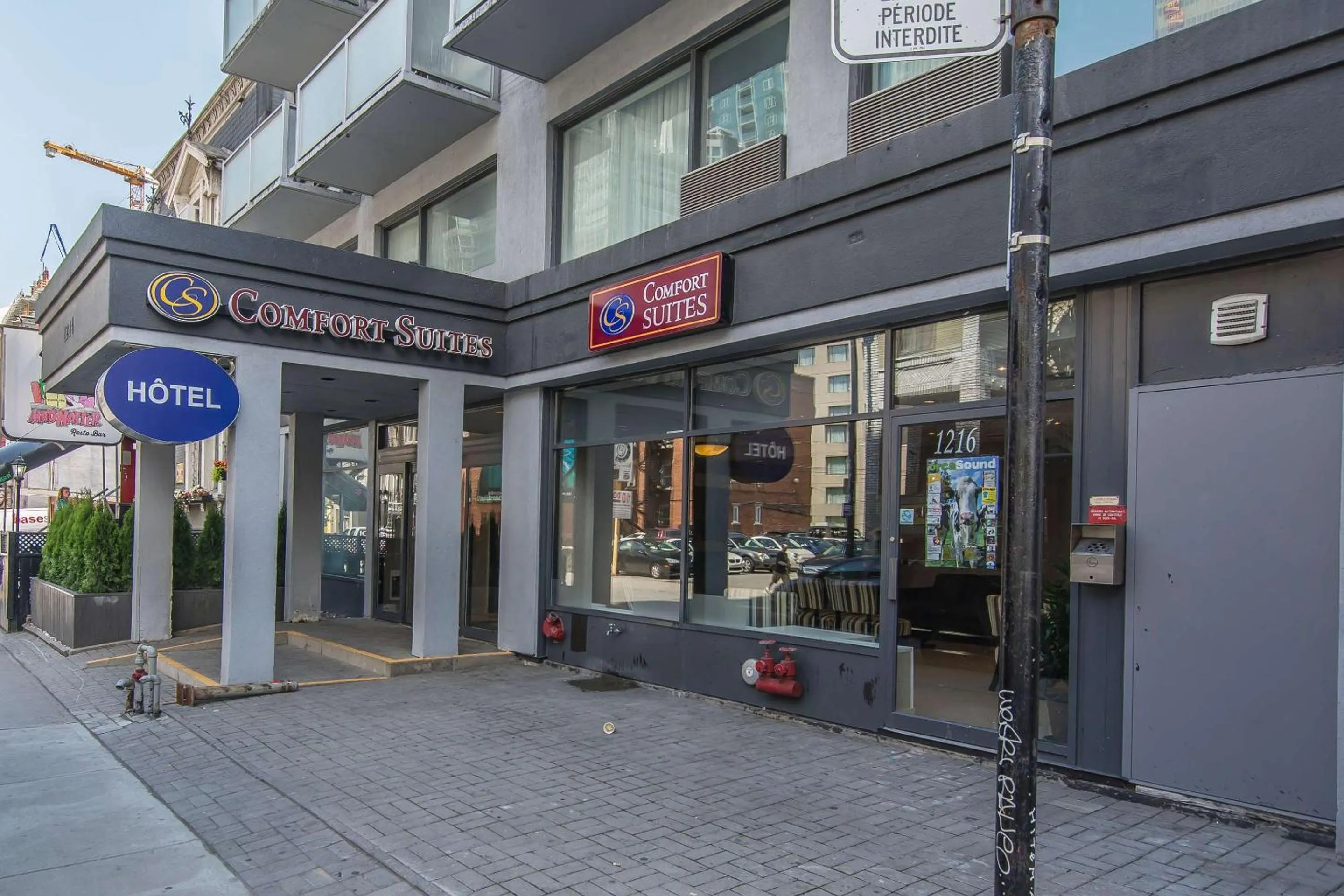 Property building in Comfort Suites Downtown