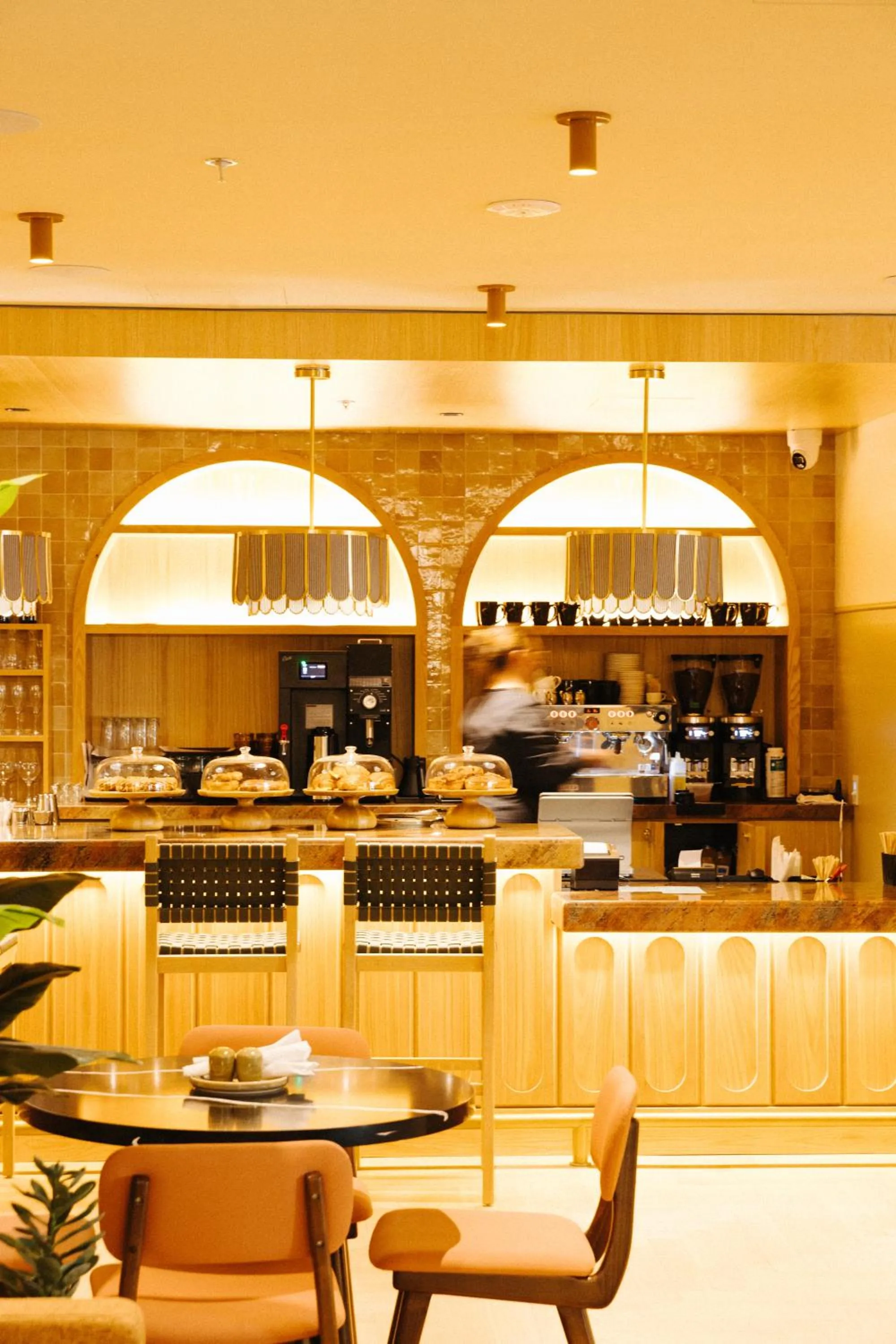 Restaurant/places to eat in Union Hotel