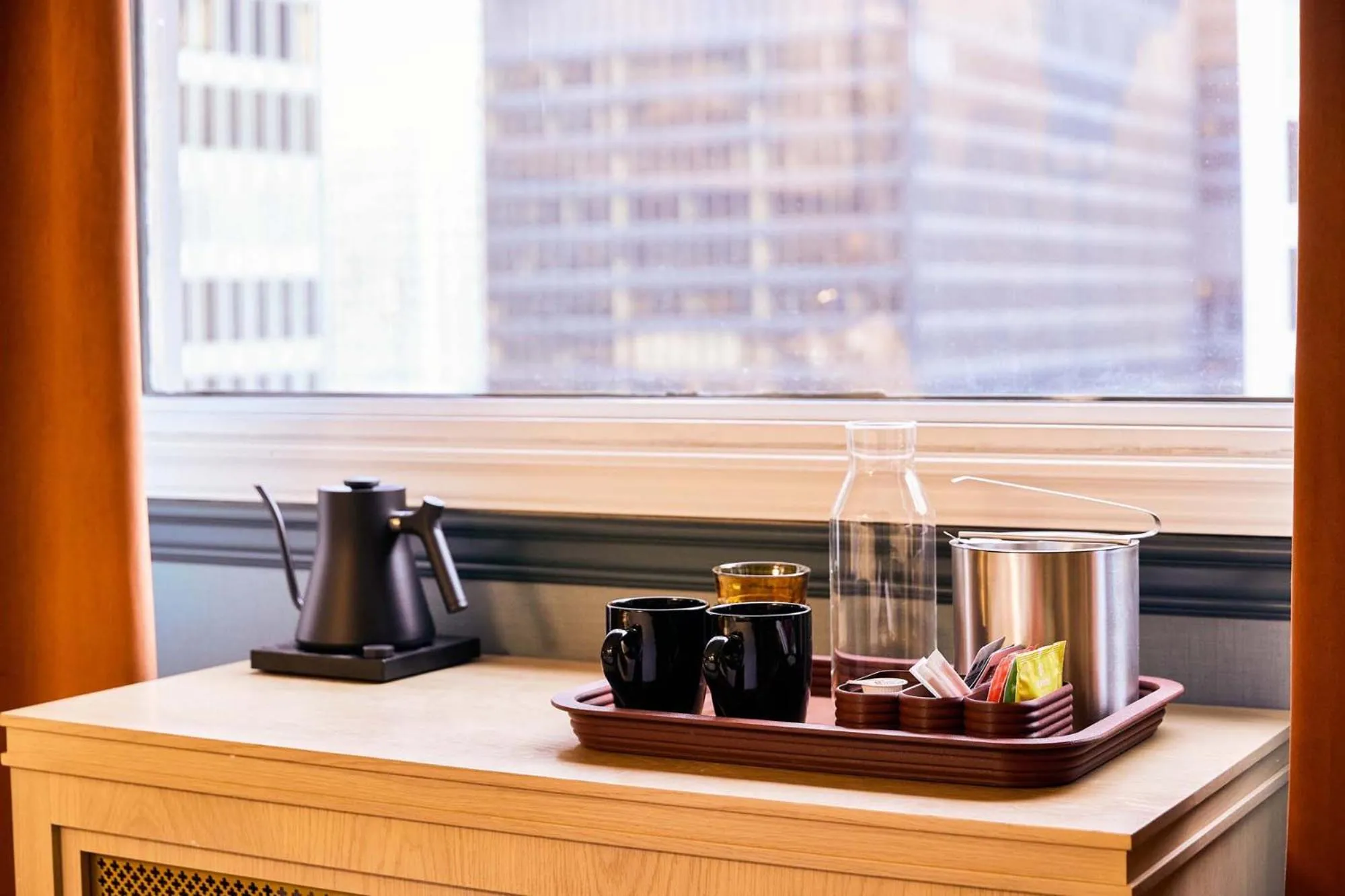 Queen Room in Union Hotel