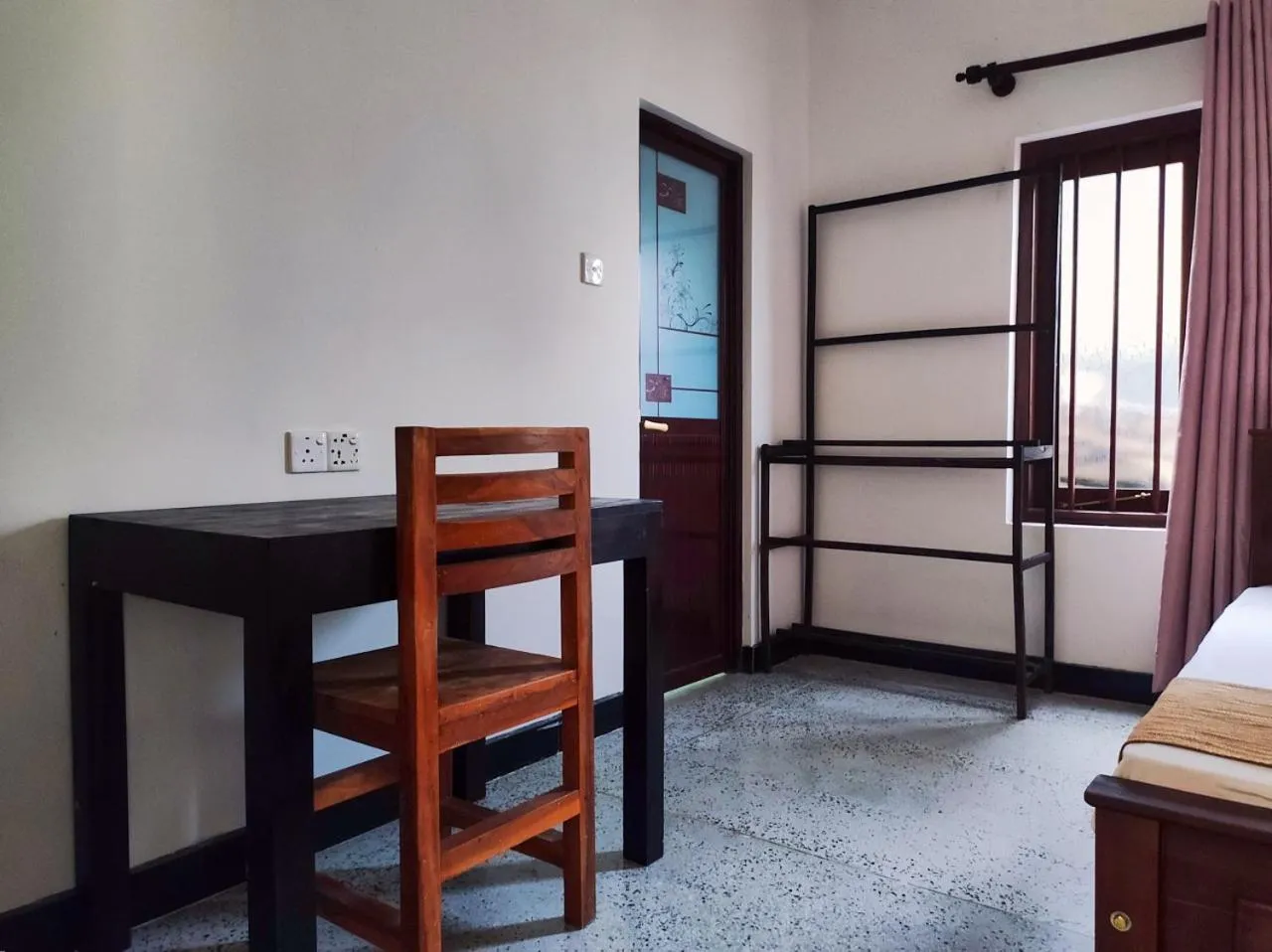 Bedroom, Bed in Schatzi's Hideaway