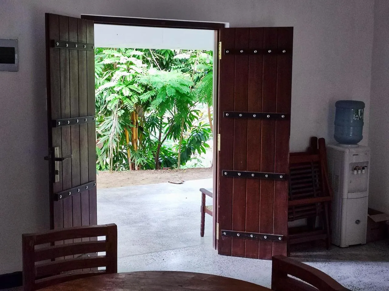 Garden view in Schatzi's Hideaway