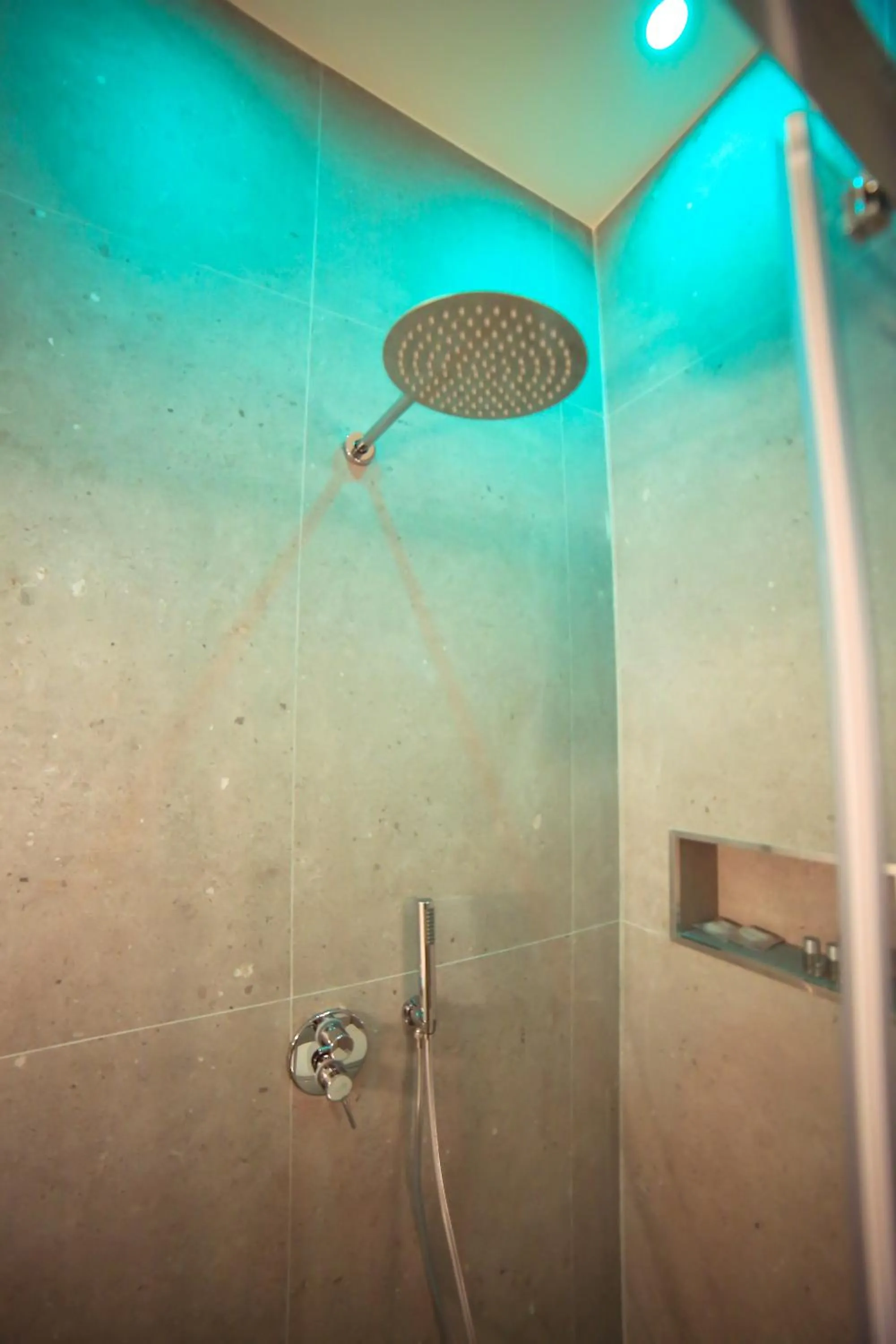 Shower in Krysos Luxury Rooms