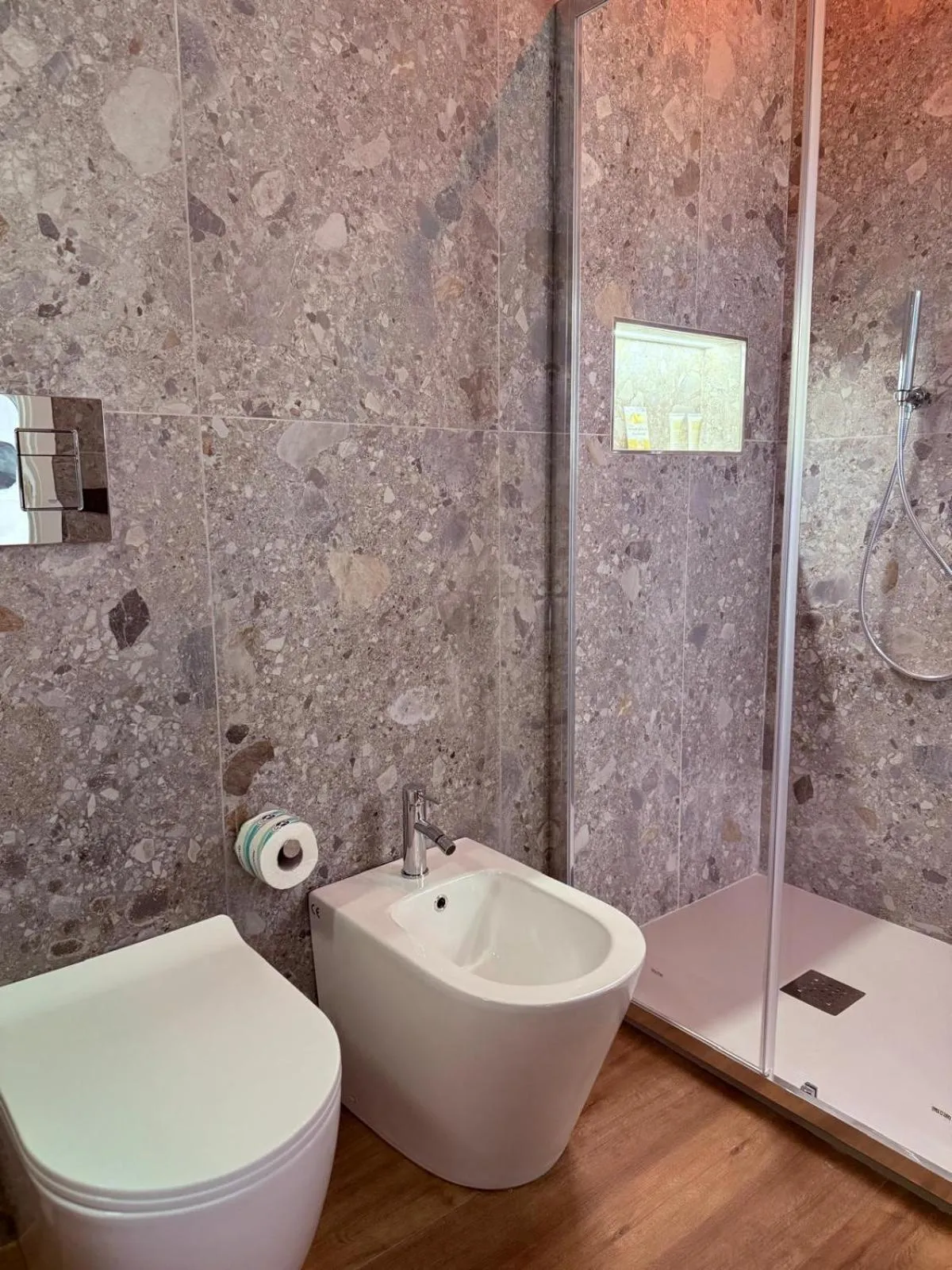 Shower in Krysos Luxury Rooms