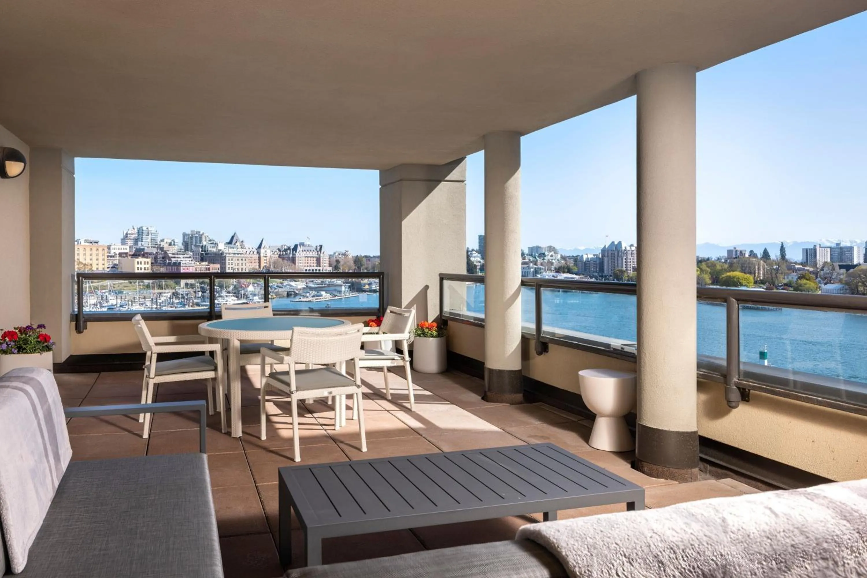 Photo of the whole room in Delta Hotels by Marriott Victoria Ocean Pointe Resort