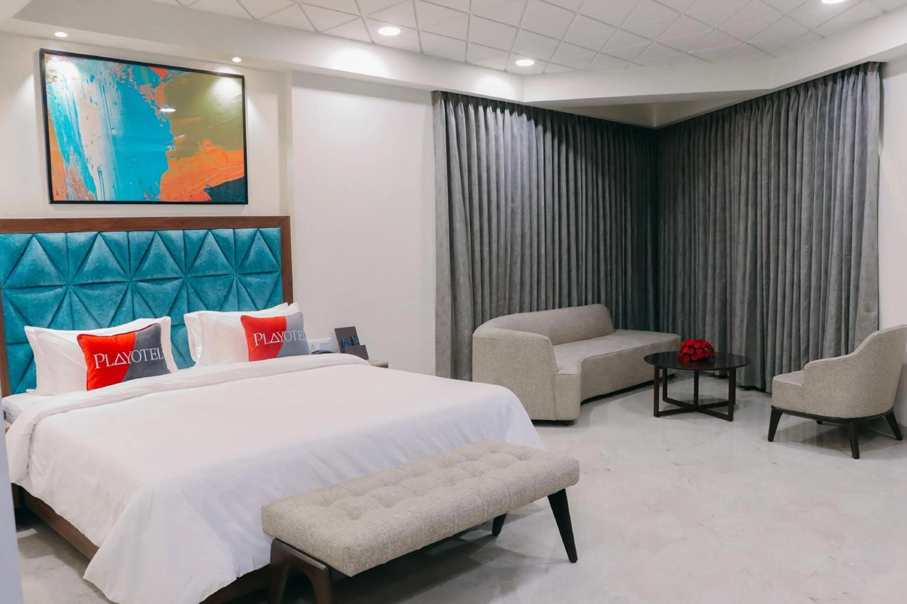 Bed in Playotel Premier Guna