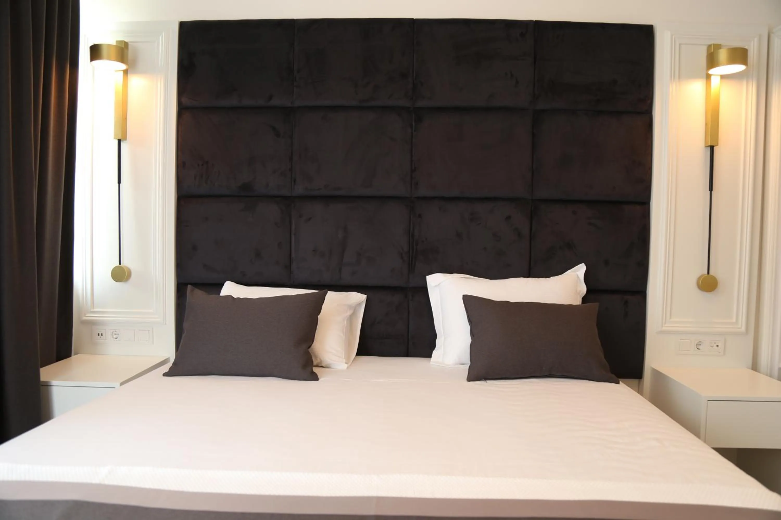 Bed in IN SUIT LUXURY