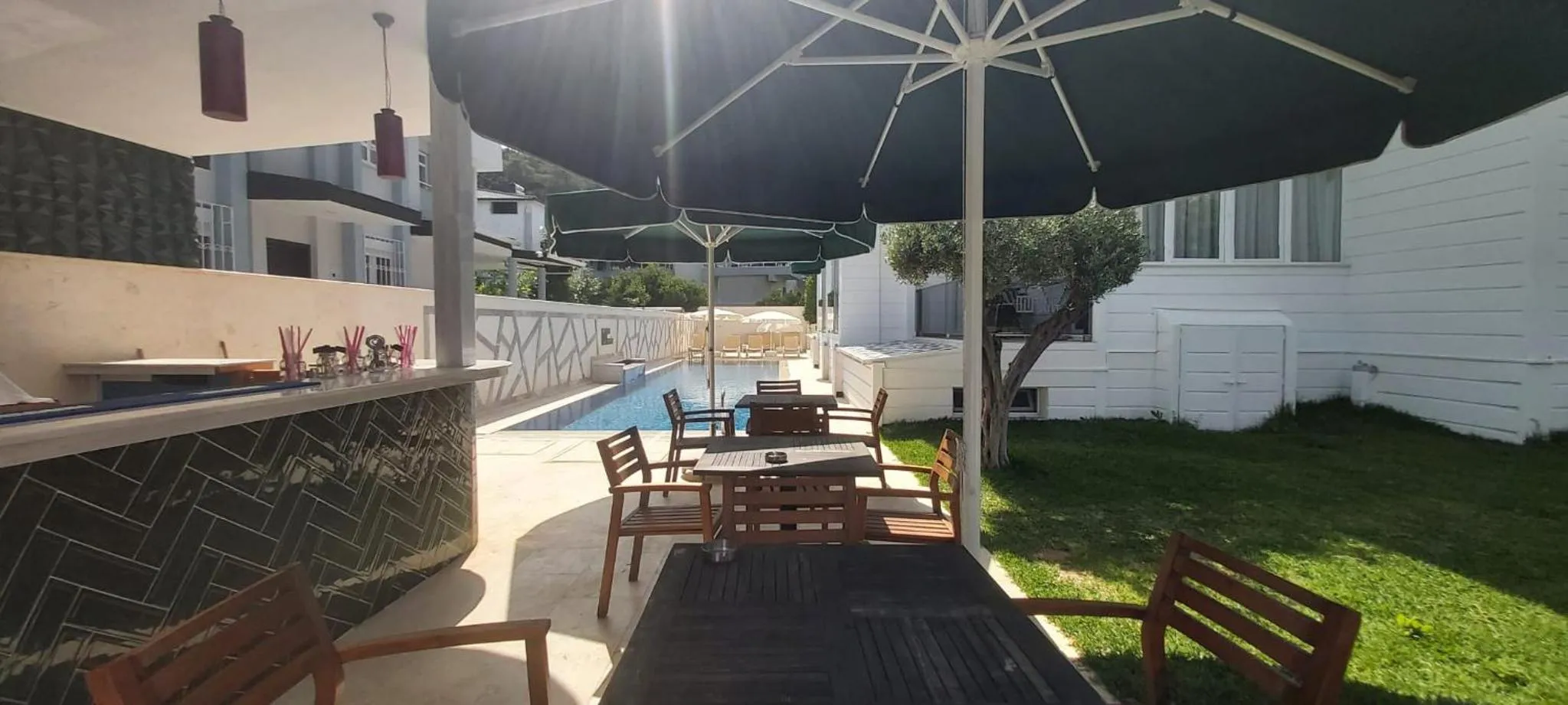 Garden in IN SUIT LUXURY