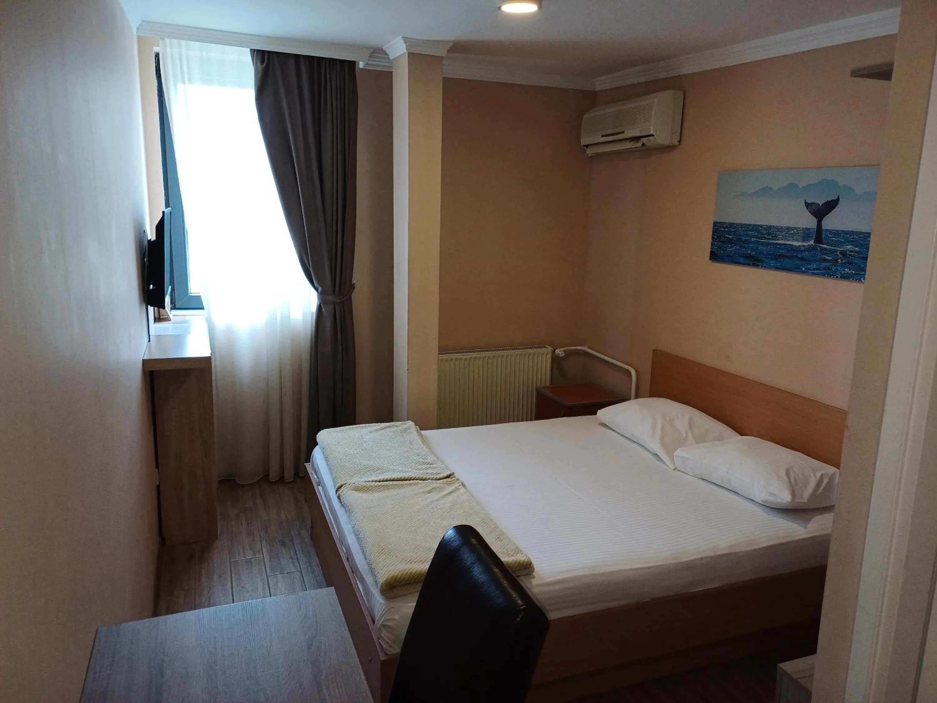 Bedroom, Bed in Hotel Marina OASA