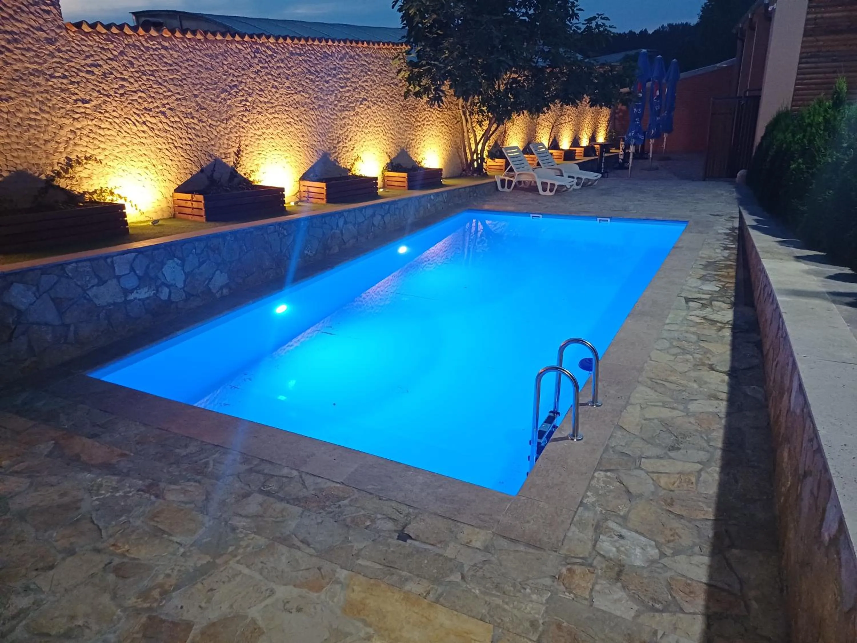 Swimming pool in Hotel Marina OASA