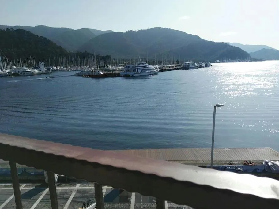 Day in Uysal Suite and Loft Seaside