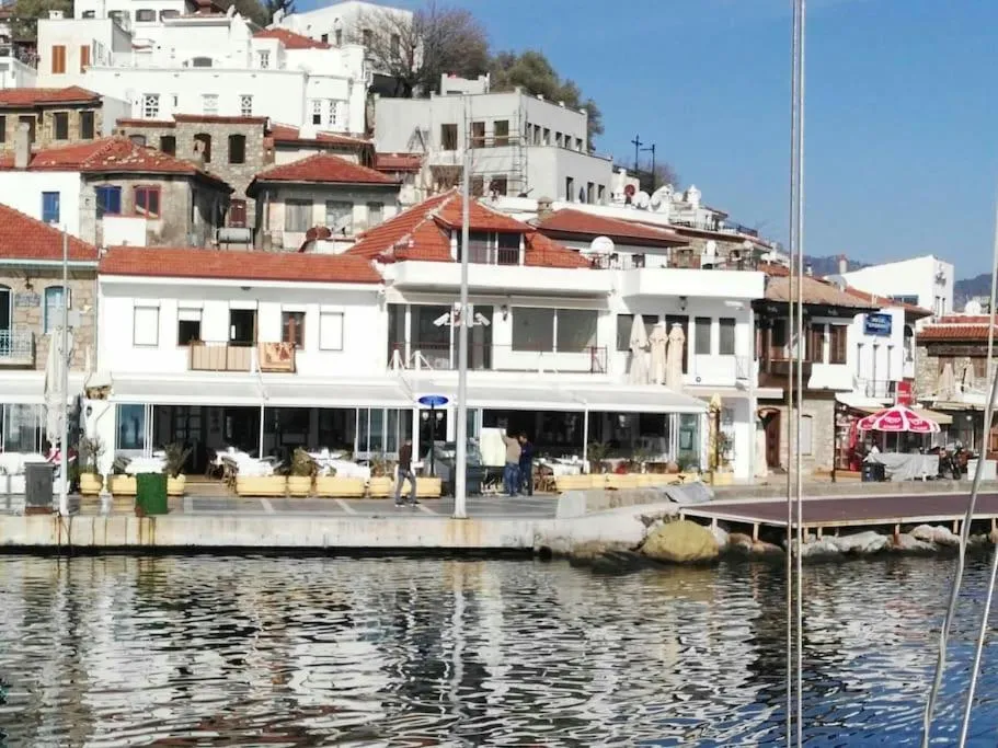 Property building in Uysal Suite and Loft Seaside