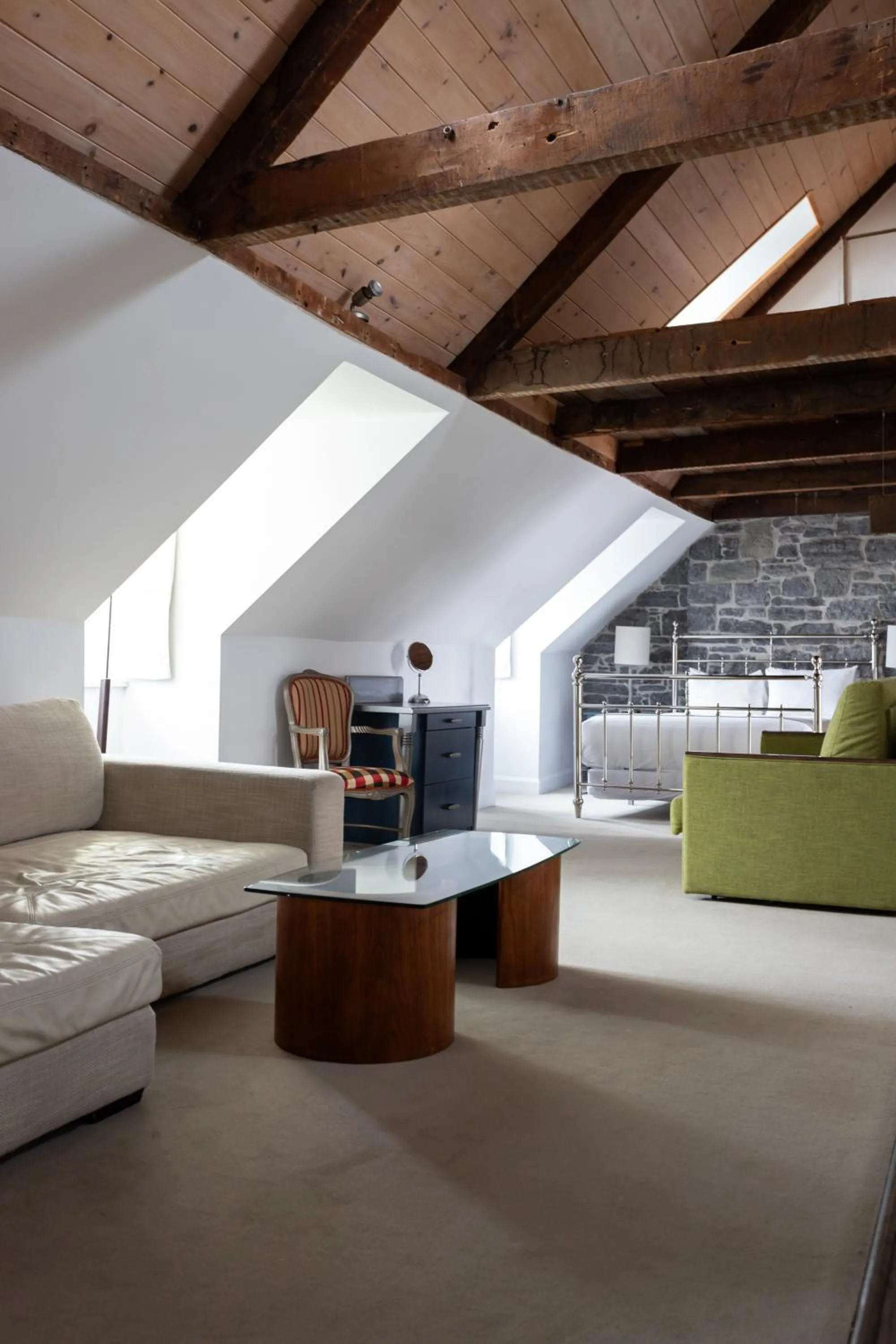 Living room in Hotel Champlain