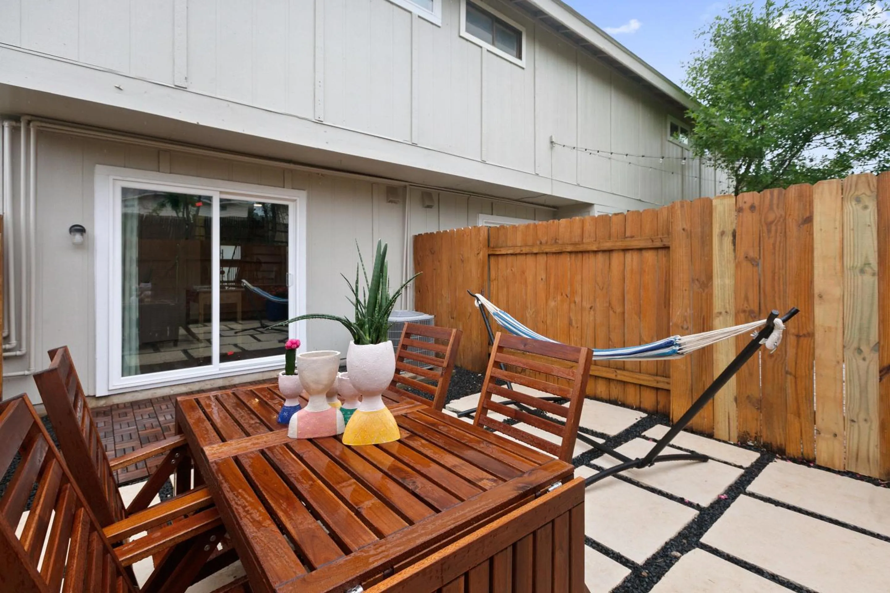 Patio in Contemporary Couples Getaway Near Austin Favorites - Loft 21