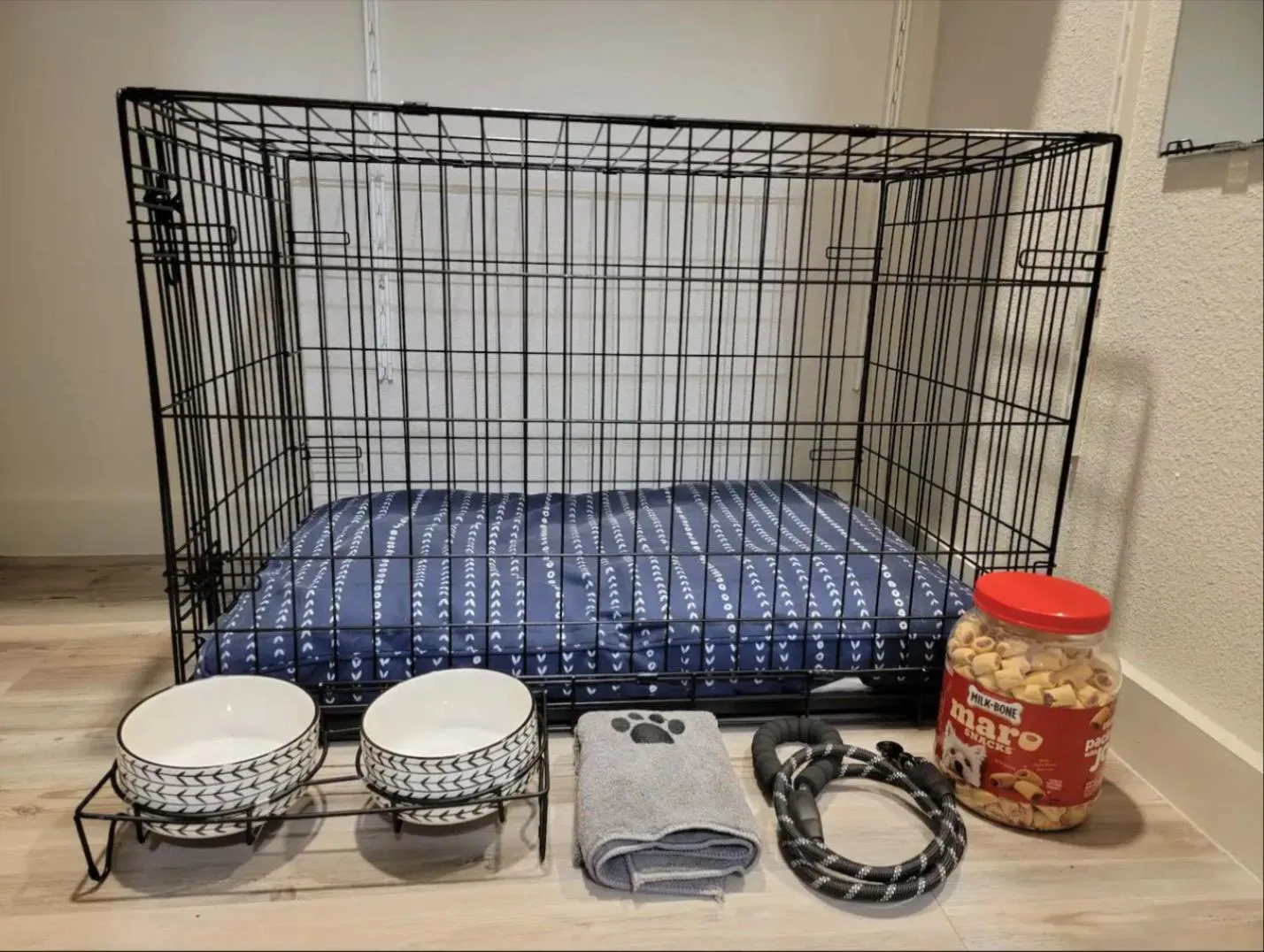 pet friendly, Bed in Contemporary Couples Getaway Near Austin Favorites - Loft 21