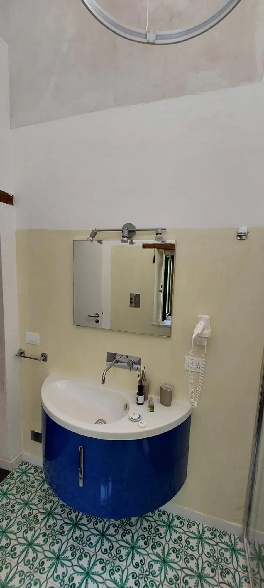 Bathroom in Celeste Costiera