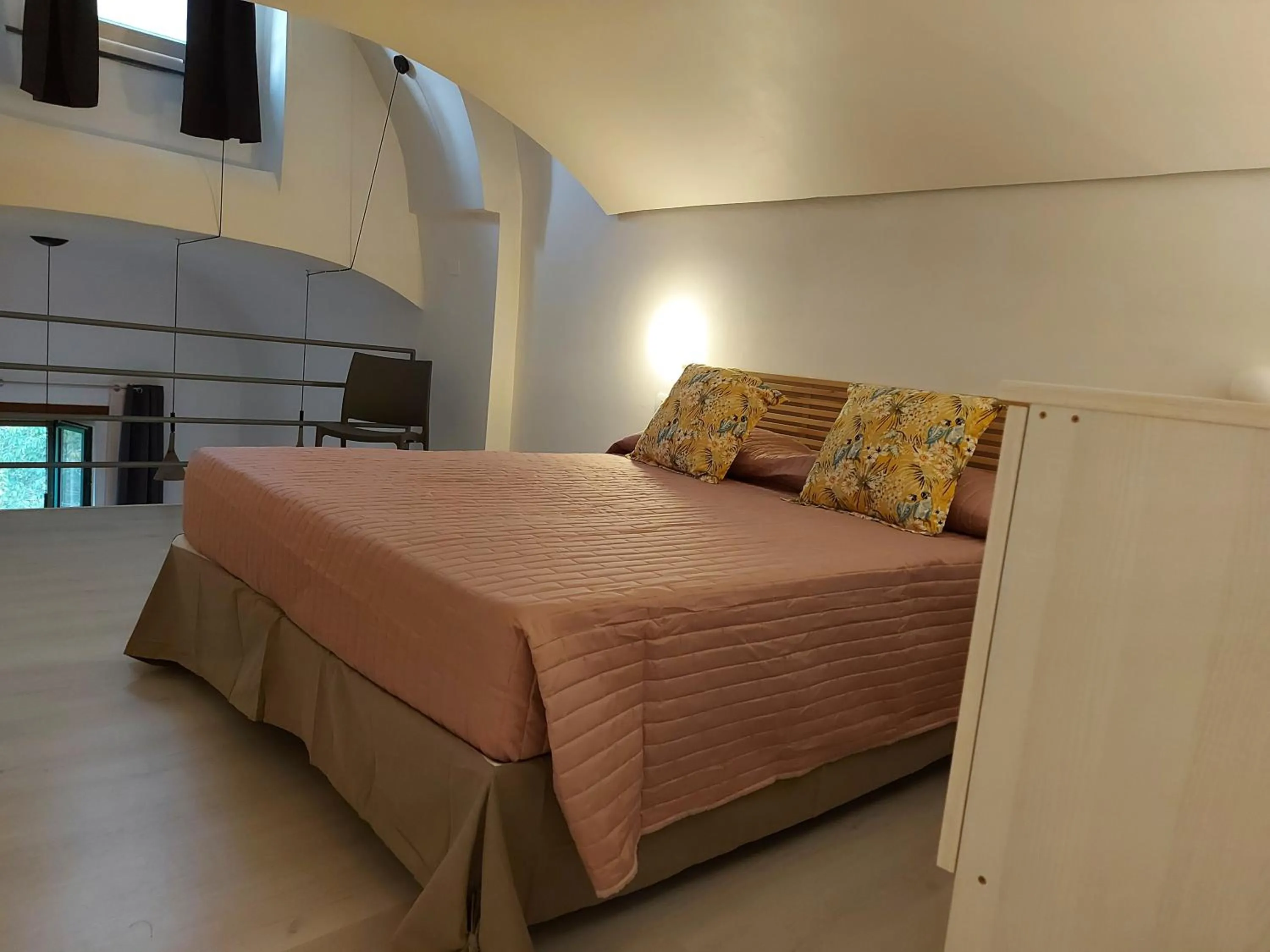 Bedroom, Bed in Celeste Costiera