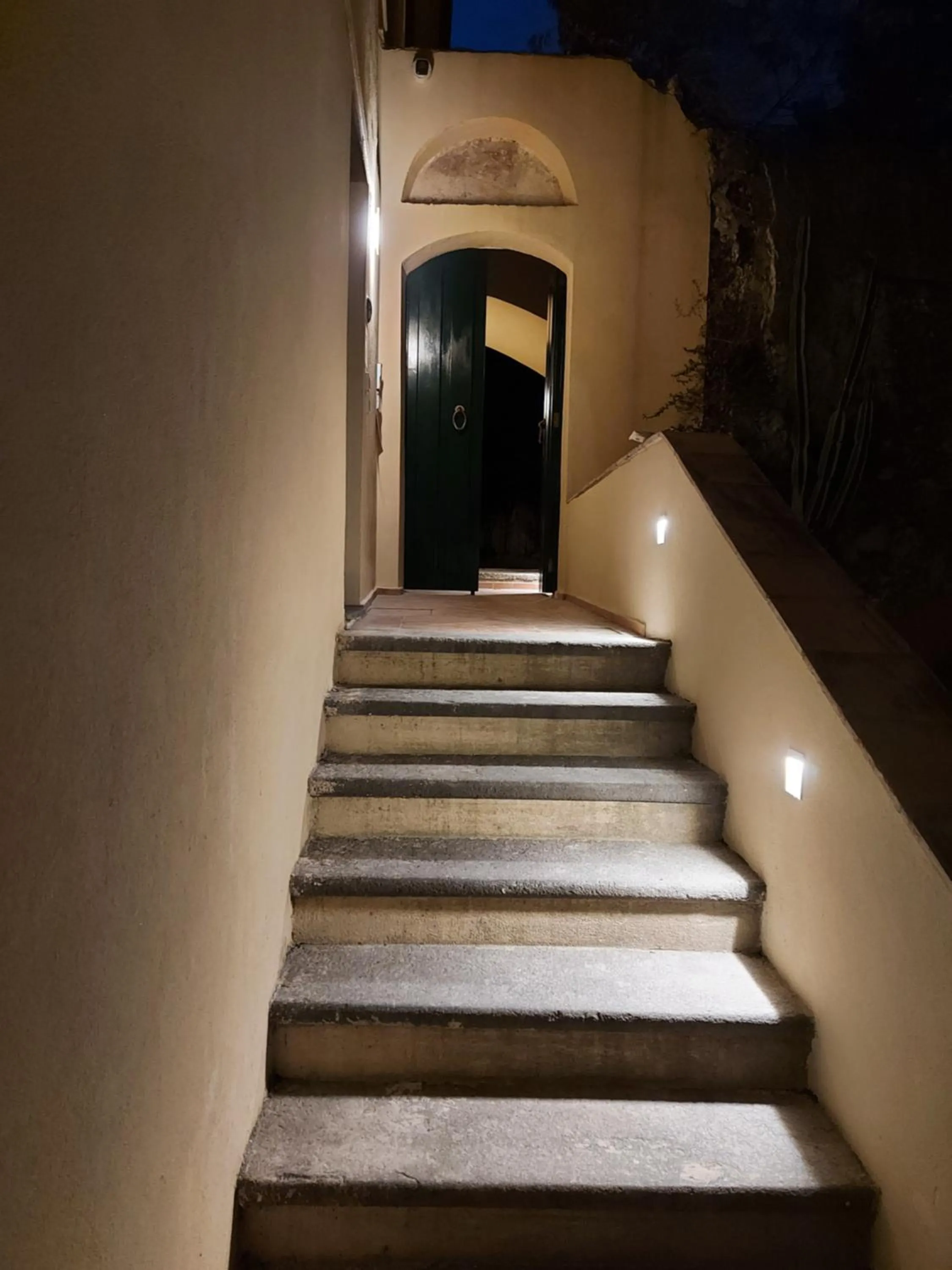 Facade/entrance in Celeste Costiera