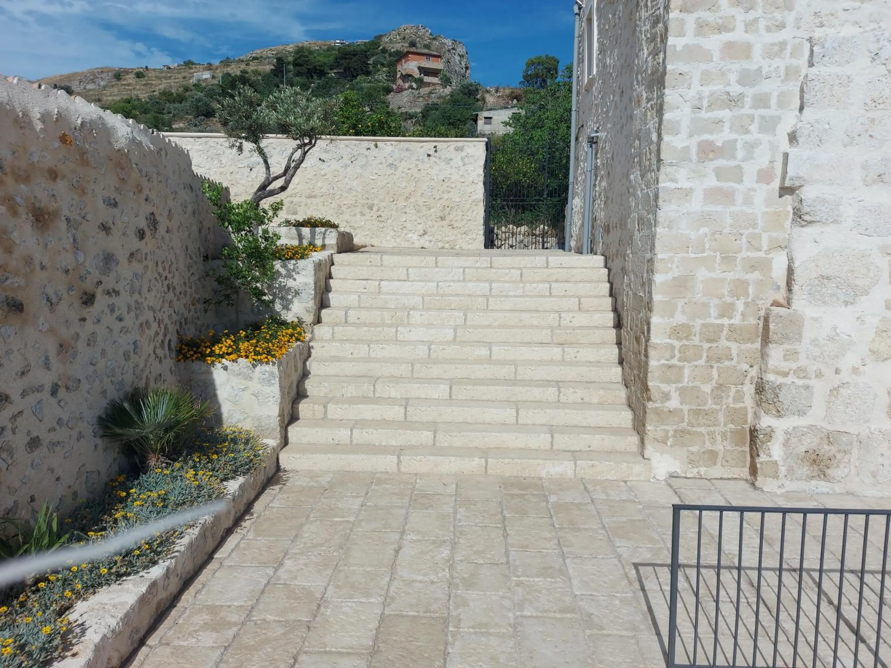 Patio in Masseria Torre Saracena