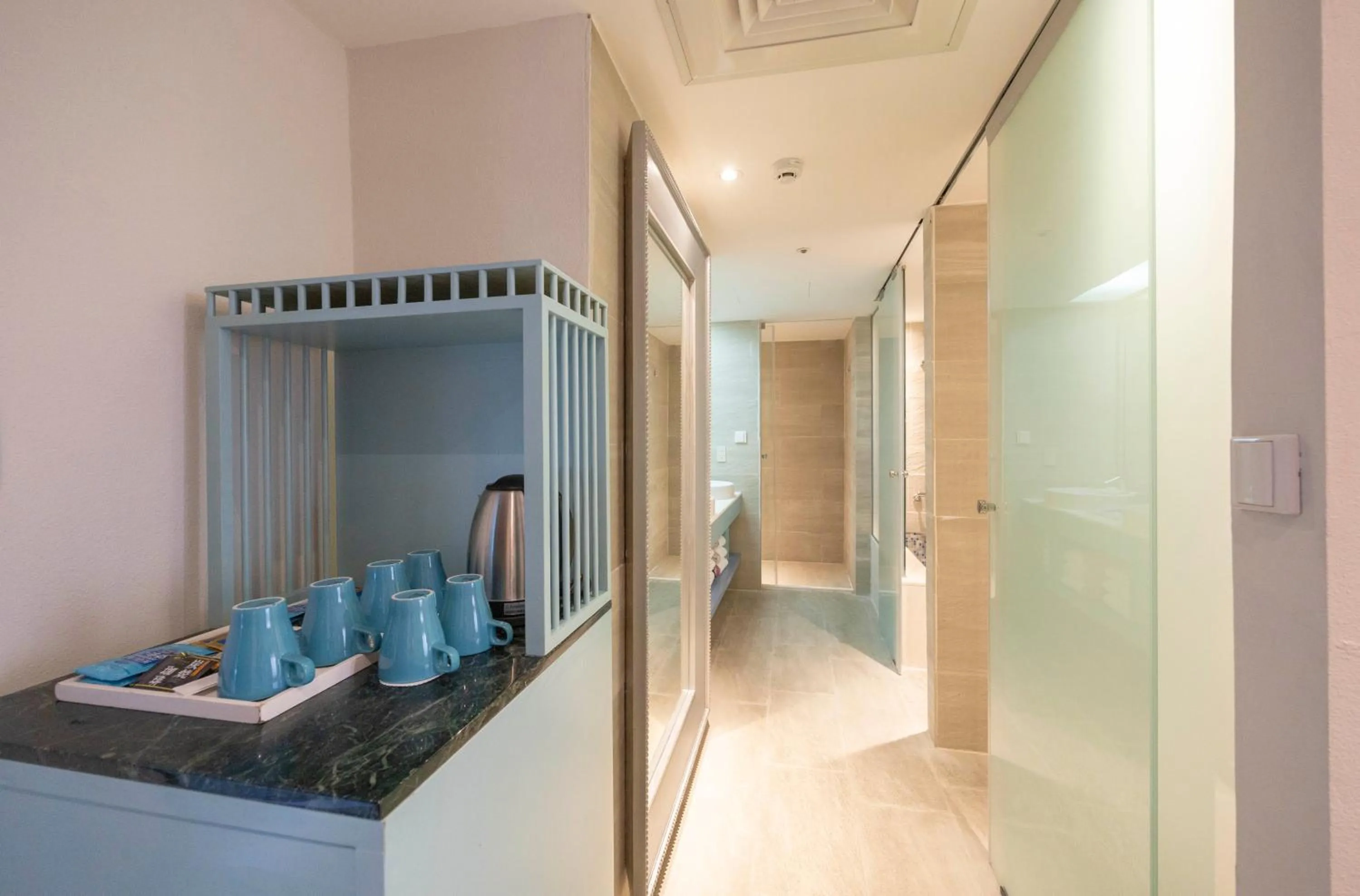 Bathroom, Bed in Kenting Long Beach Hotel