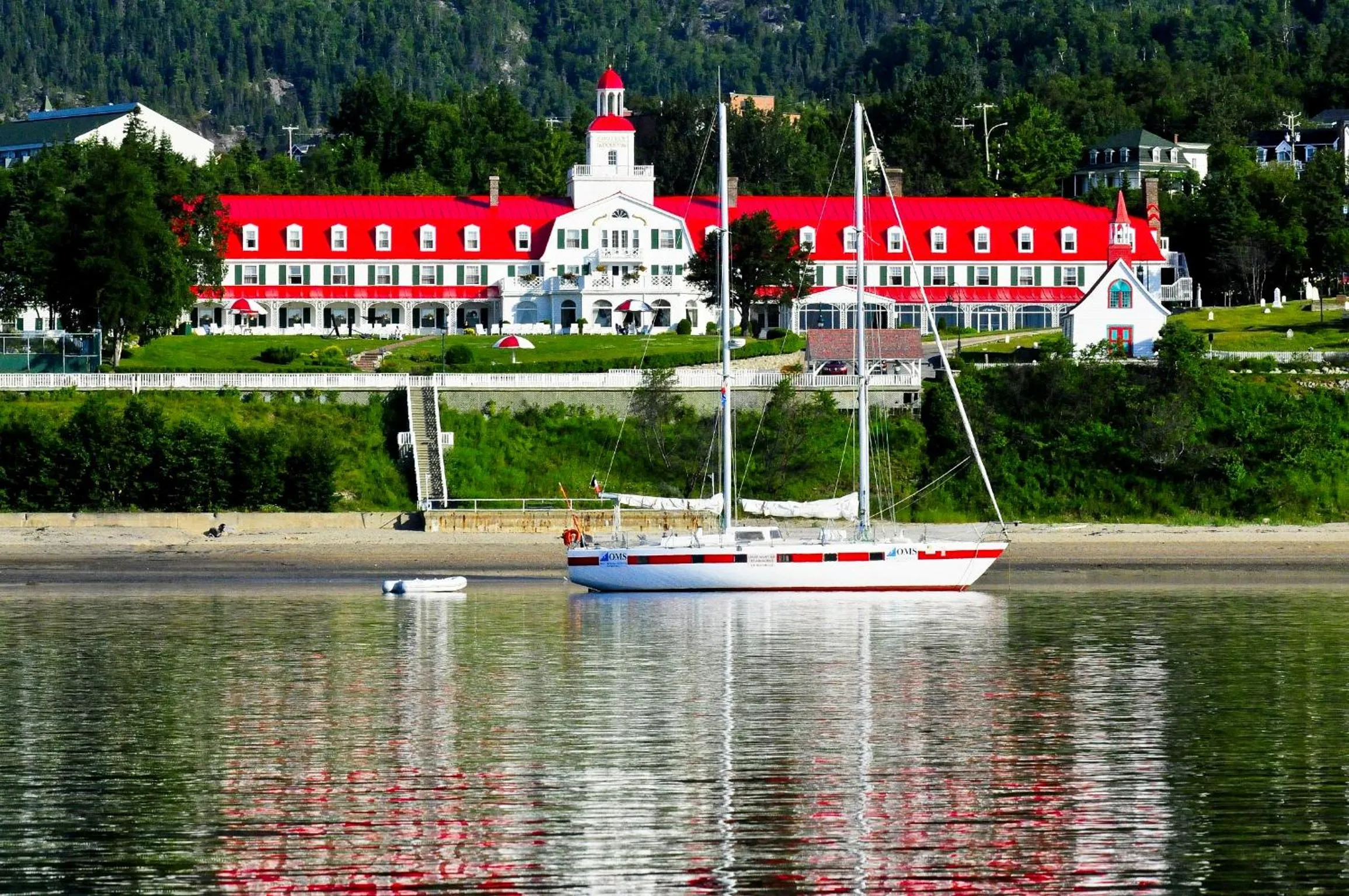 Property building in Hotel Tadoussac