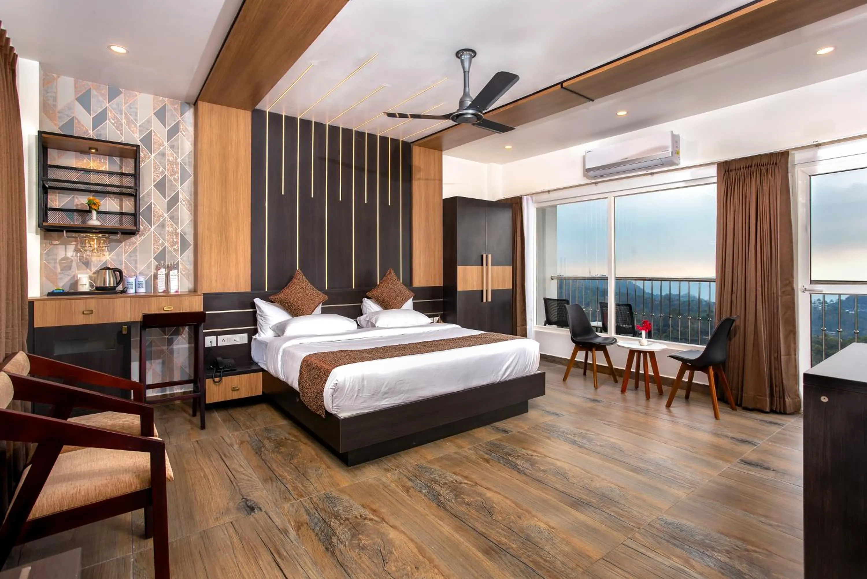 Photo of the whole room, Bed in WOLKENBURG RESORT & SPA