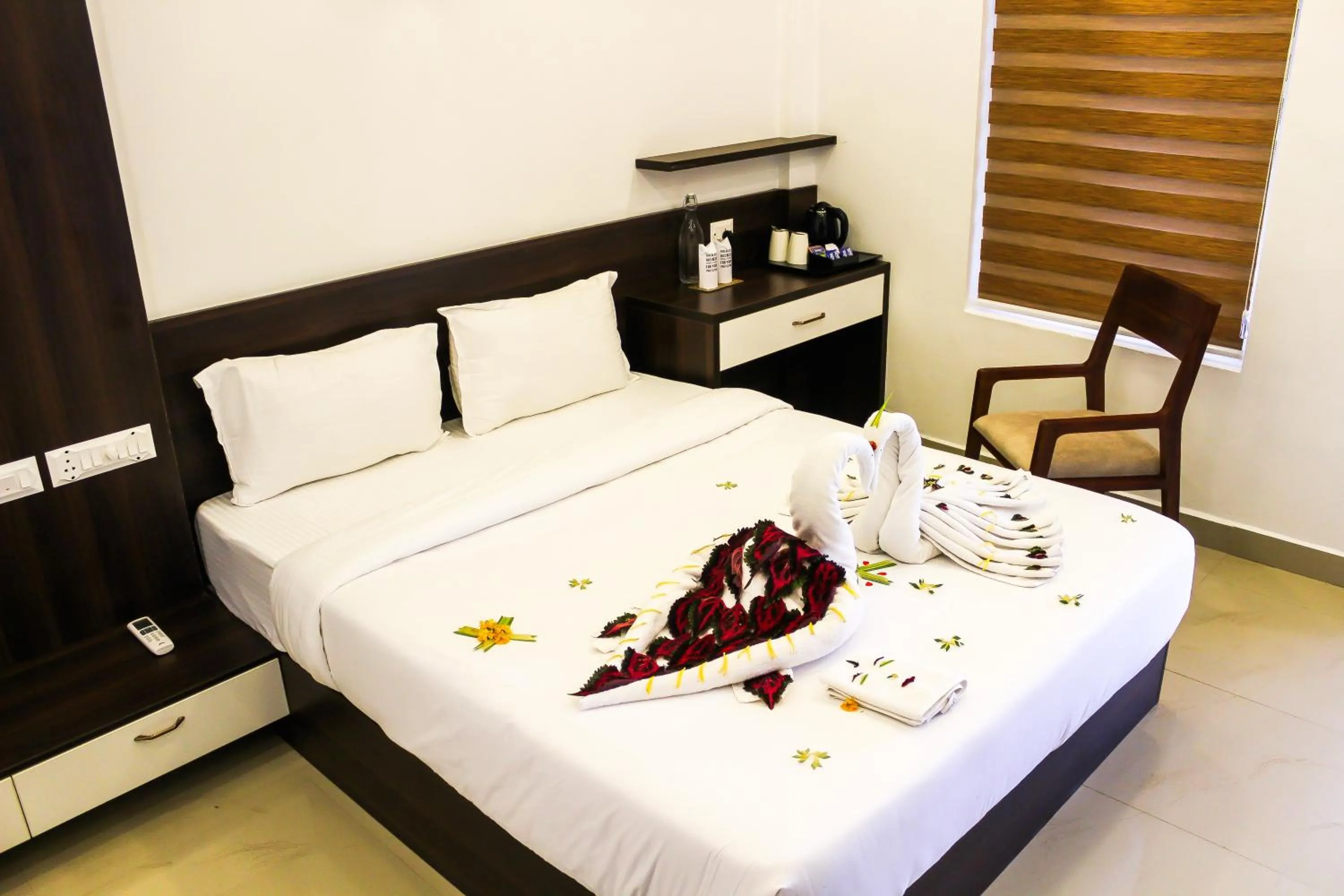 Bed in WOLKENBURG RESORT & SPA