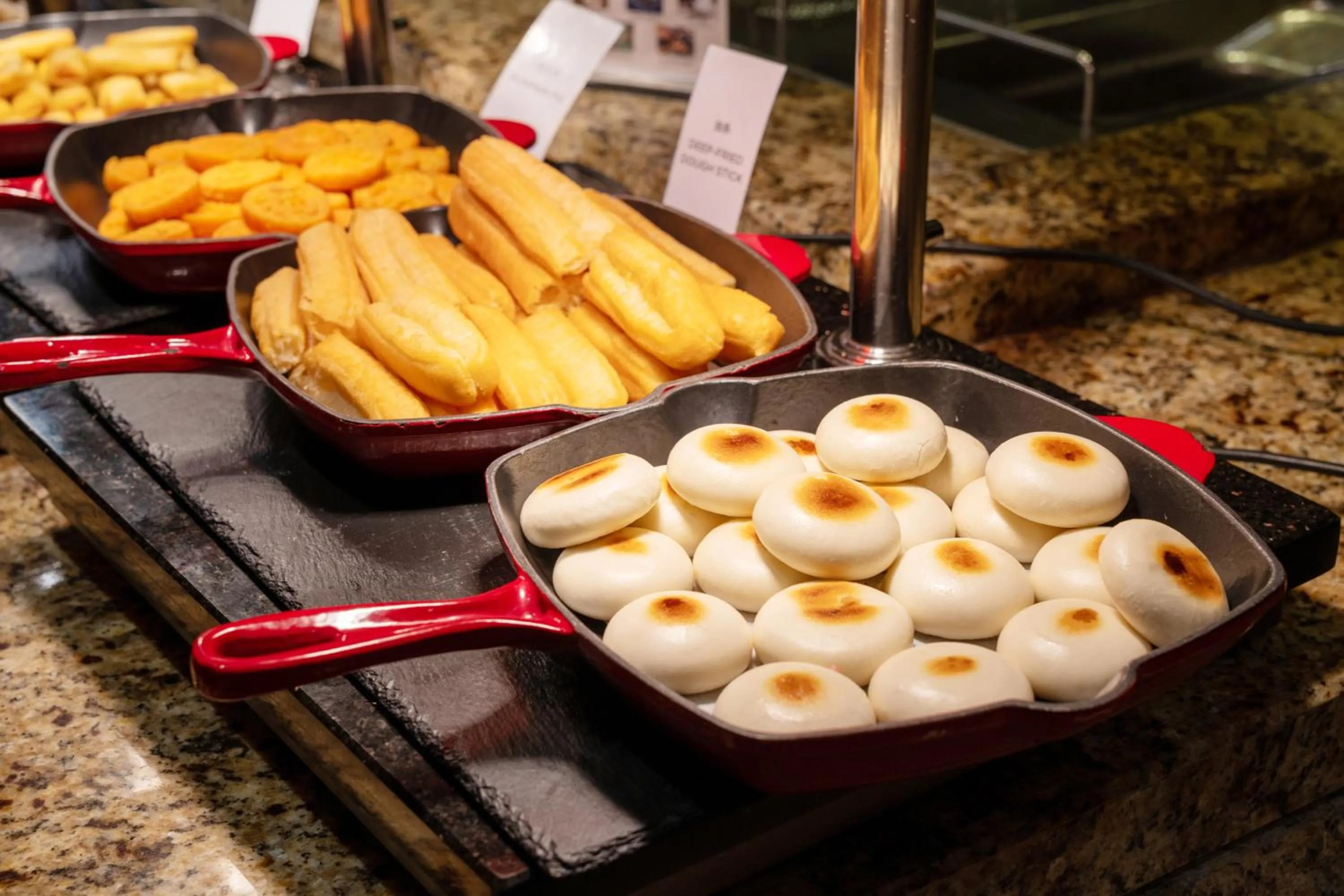 Breakfast in Hilton Shigatse