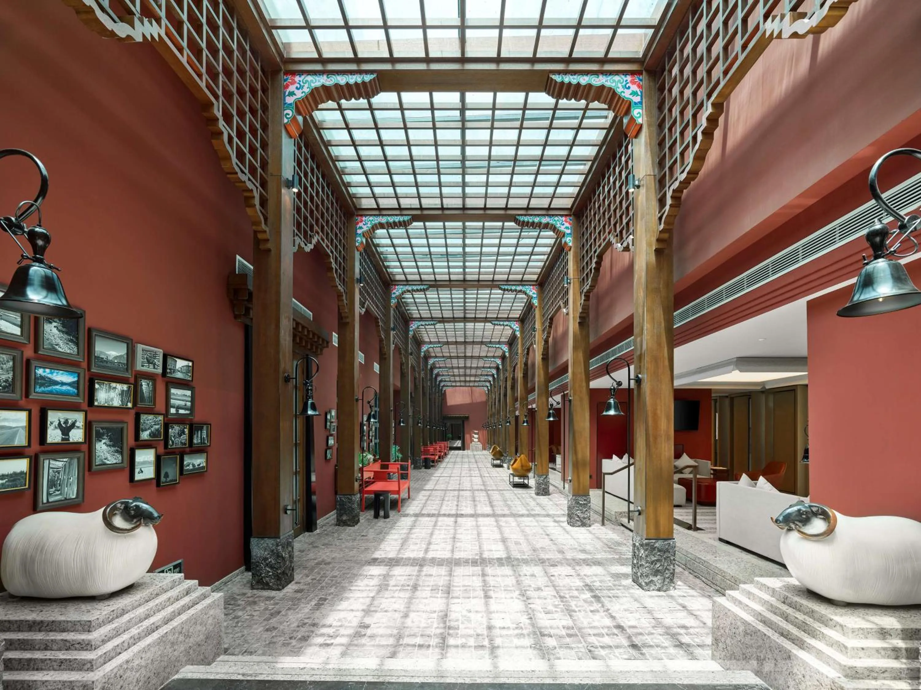 Lobby or reception in Hilton Shigatse