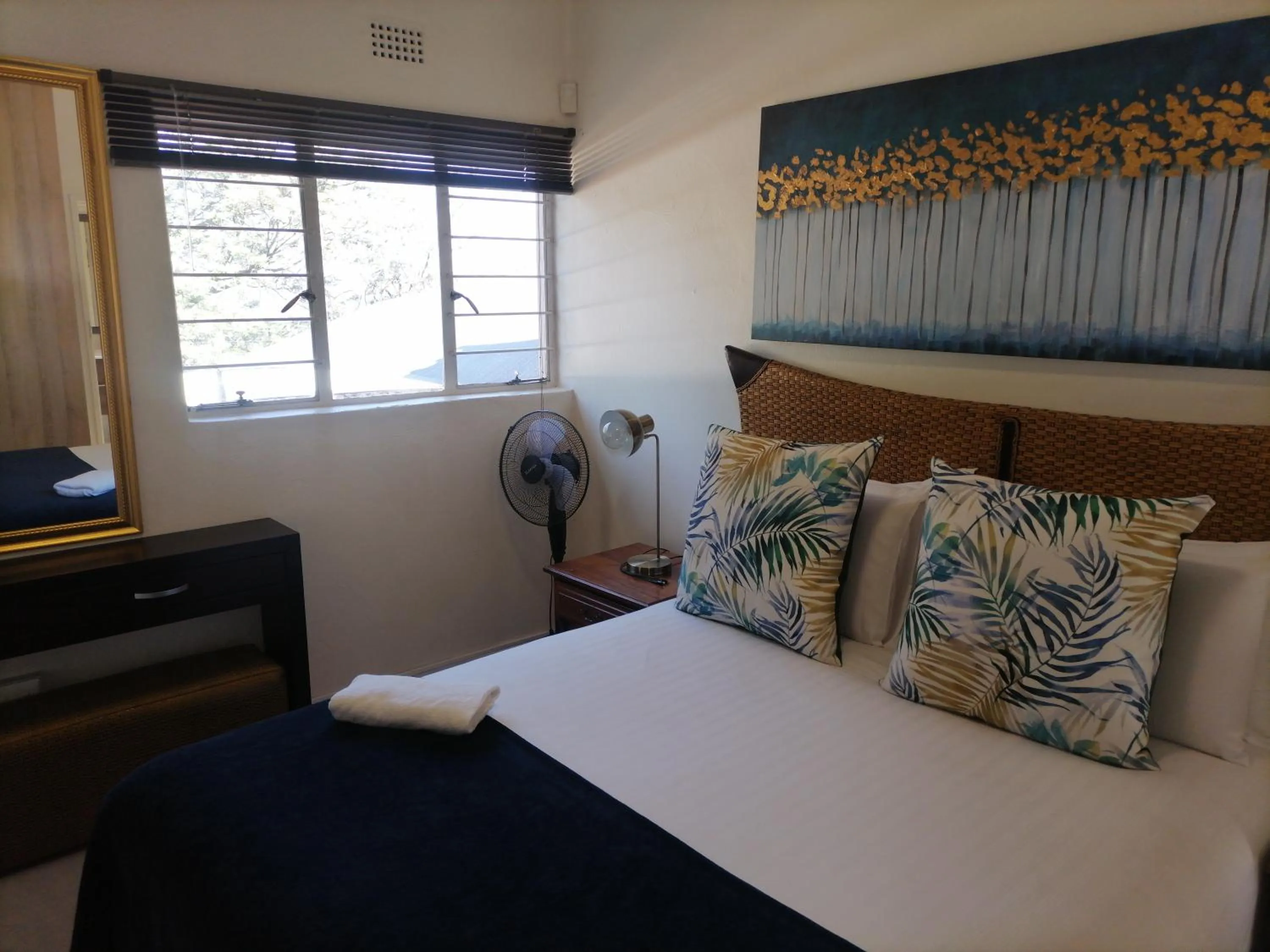 Bedroom, Bed in CityView, a stunning modern apartment