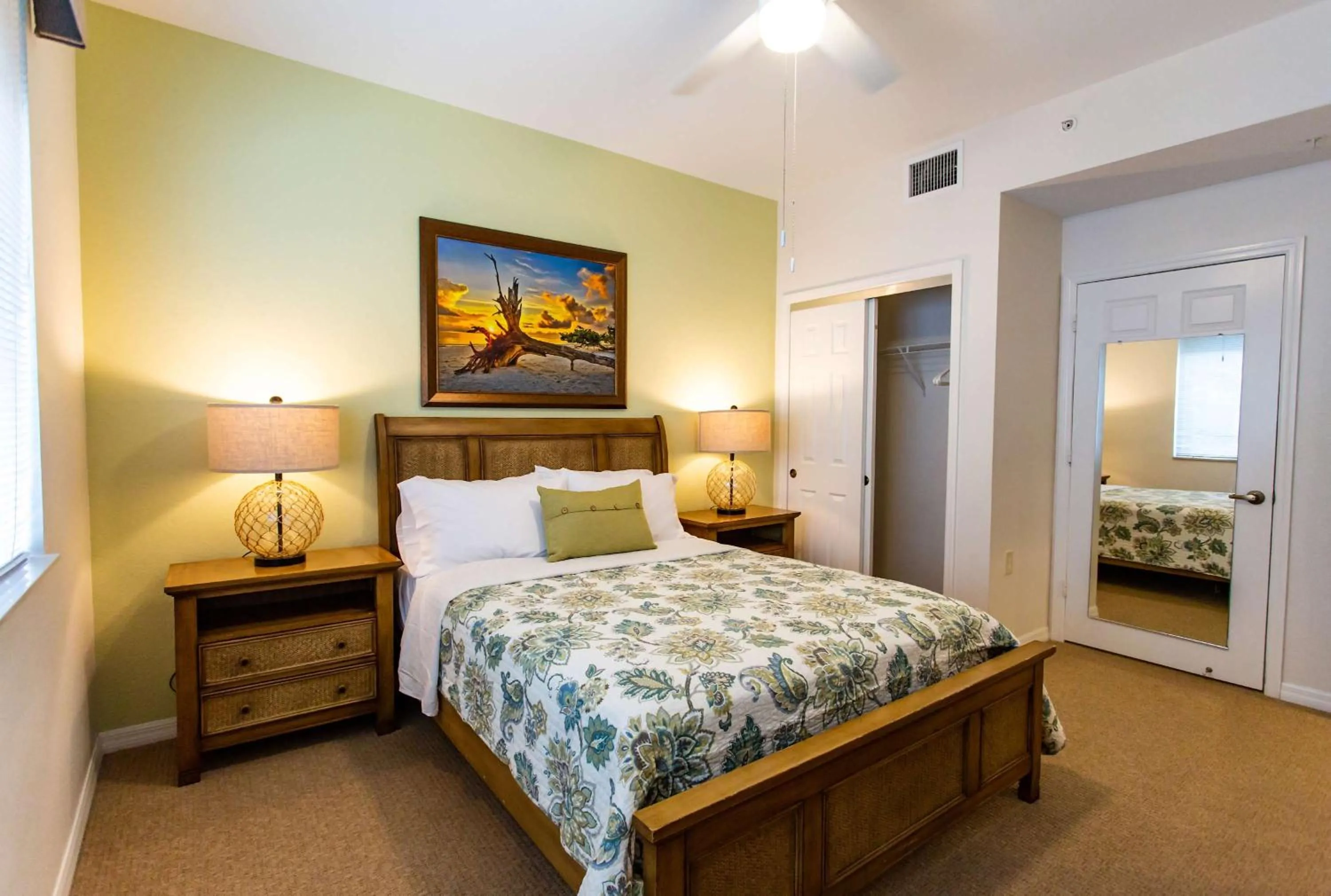 Bed in Messina Vacation Rental