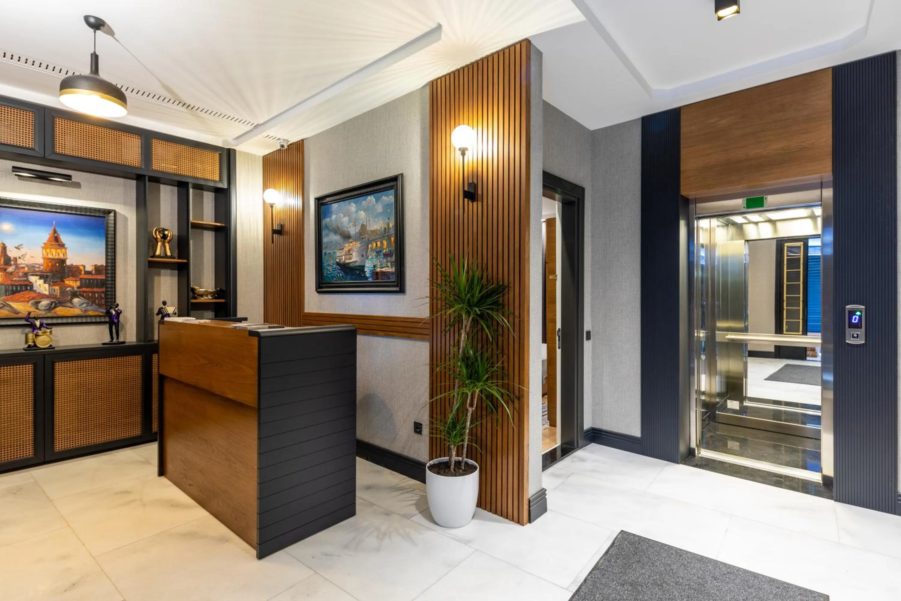 Lobby or reception in SALA SUITES