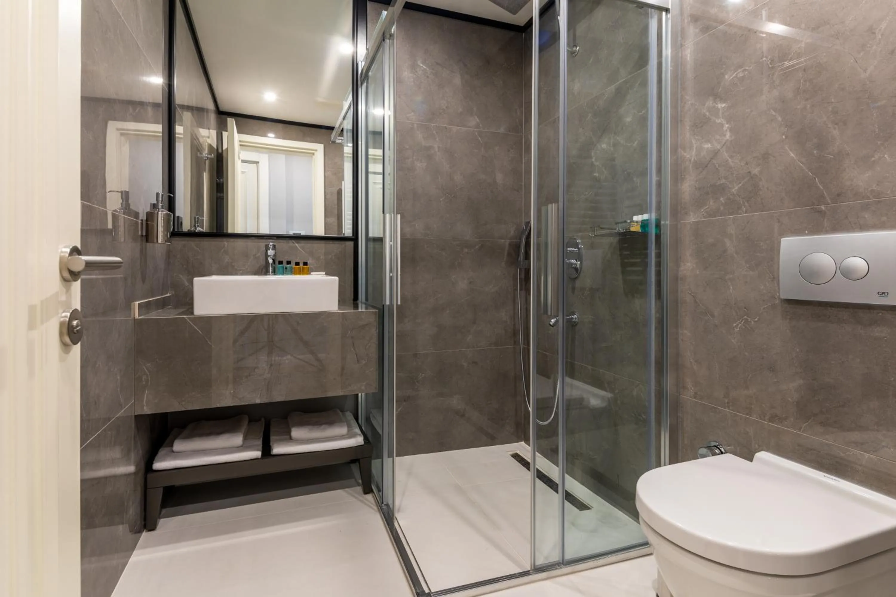 Bathroom in SALA SUITES