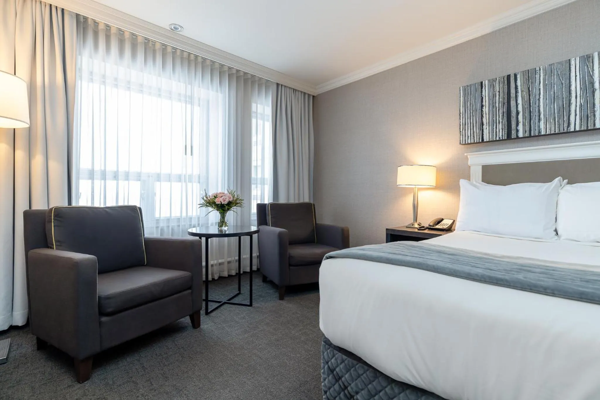 Bedroom, Bed in Hotel Manoir Victoria