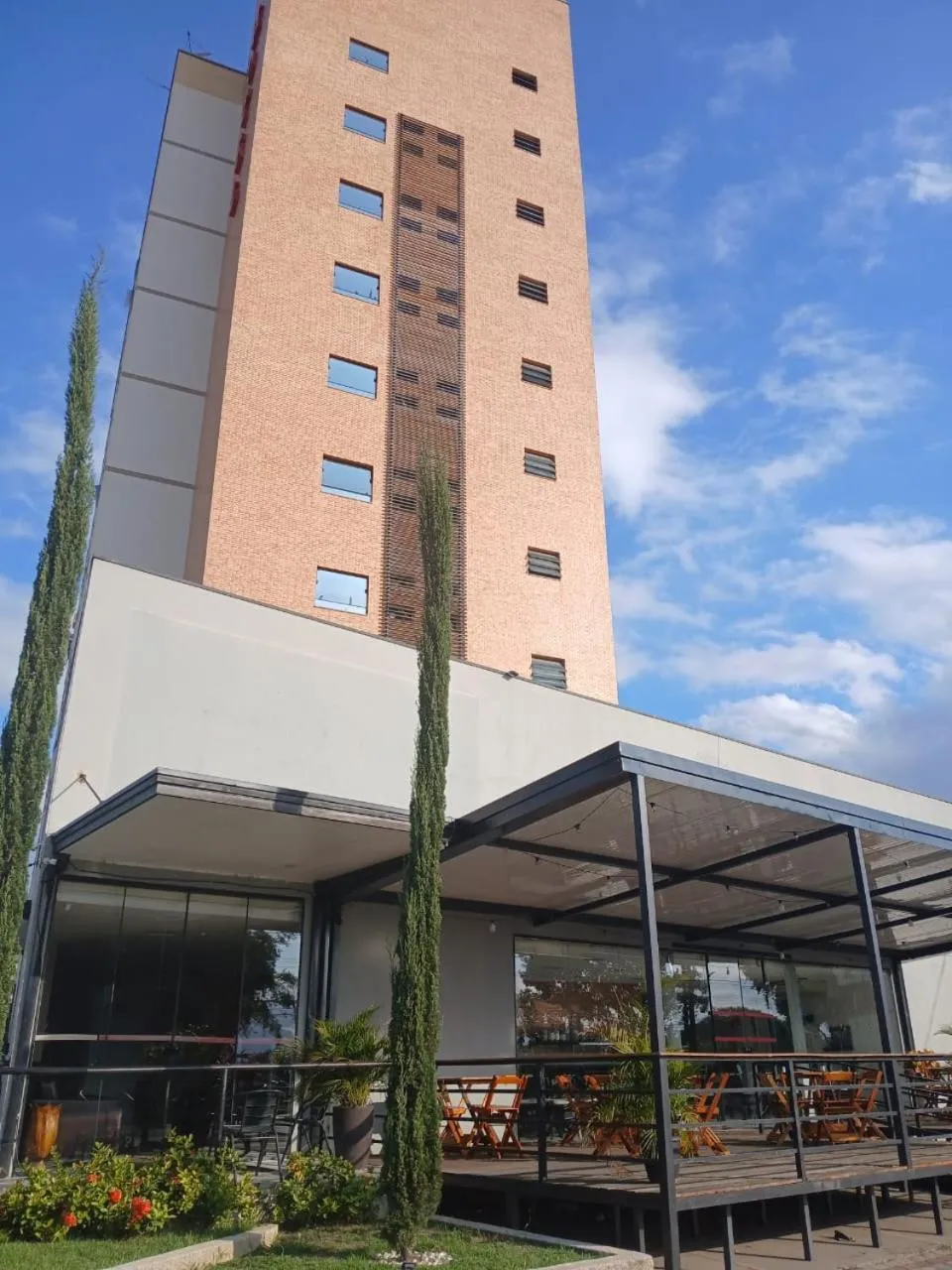 Property building in Pinda Palace Hotel
