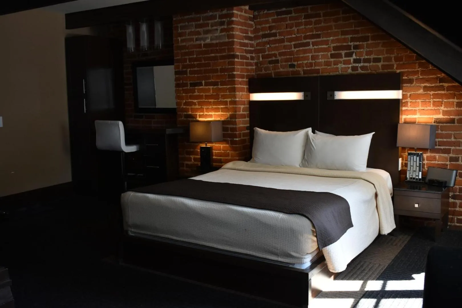 Bed in Hôtel Sainte-Anne