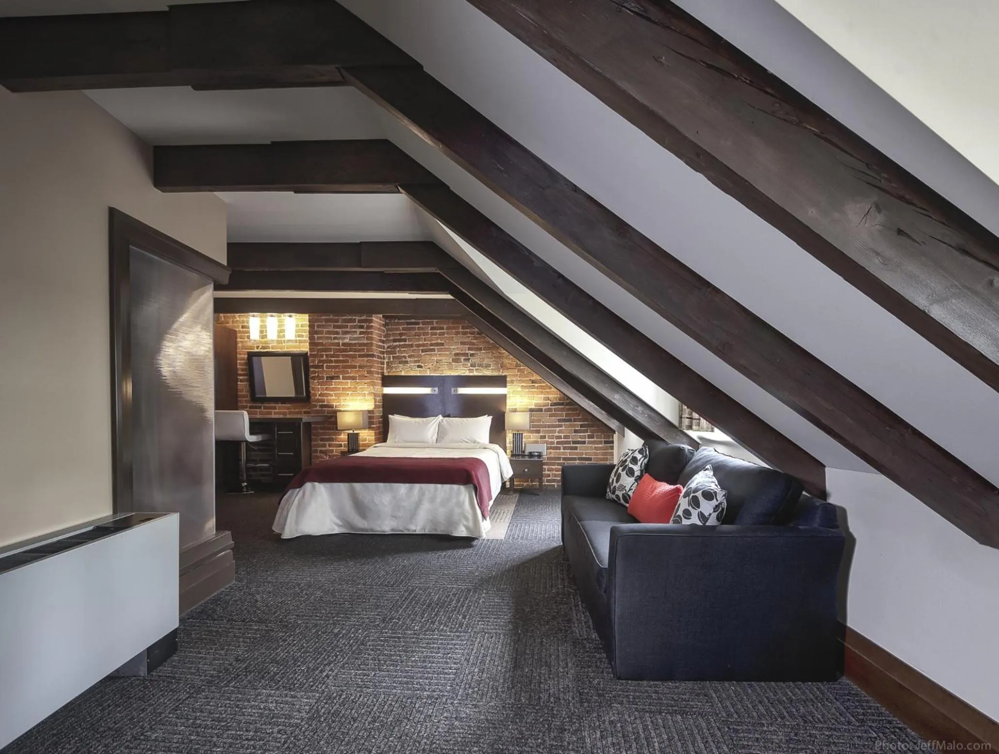 Seating area, Bed in Hôtel Sainte-Anne