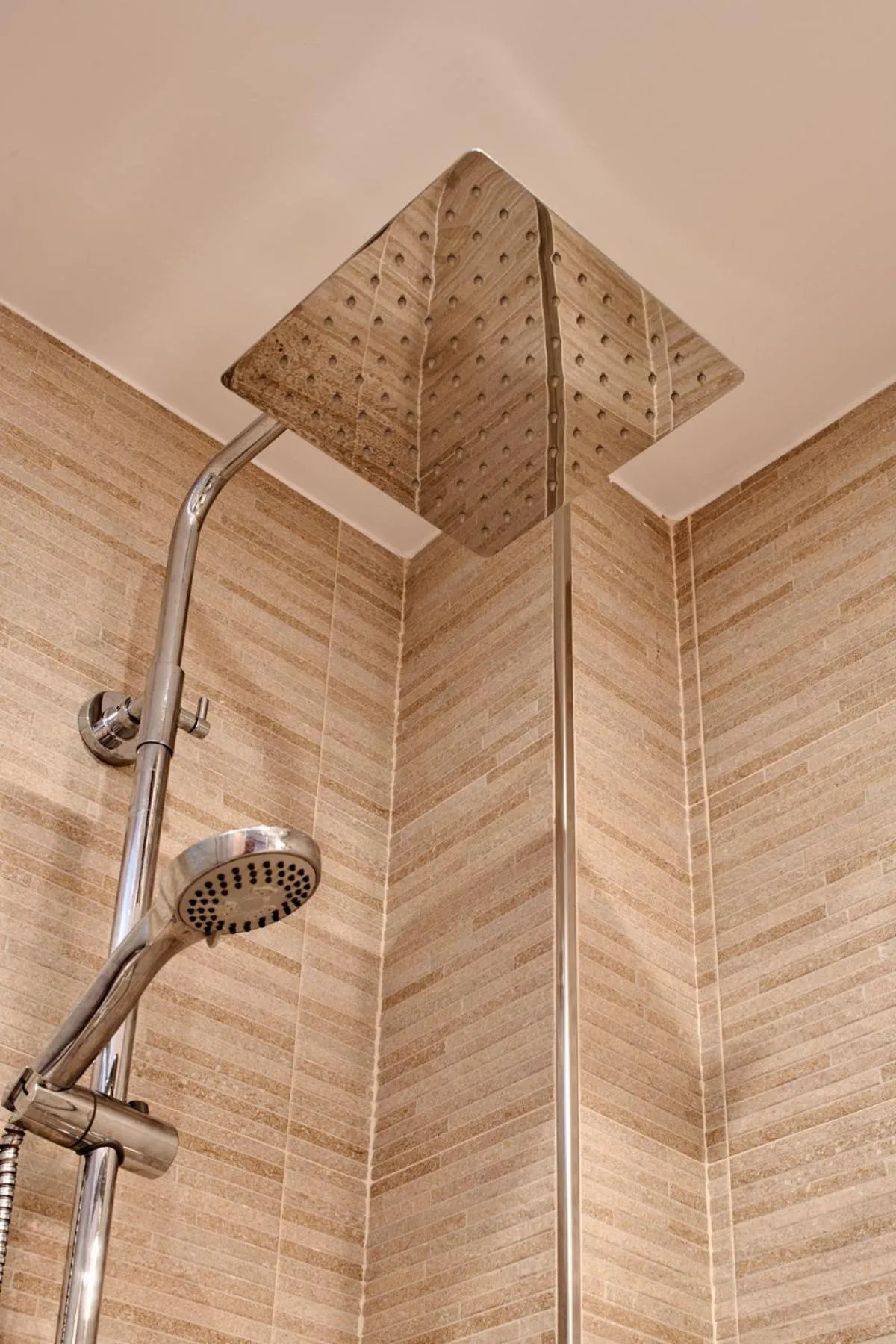 Bathroom in Balcon de Europa