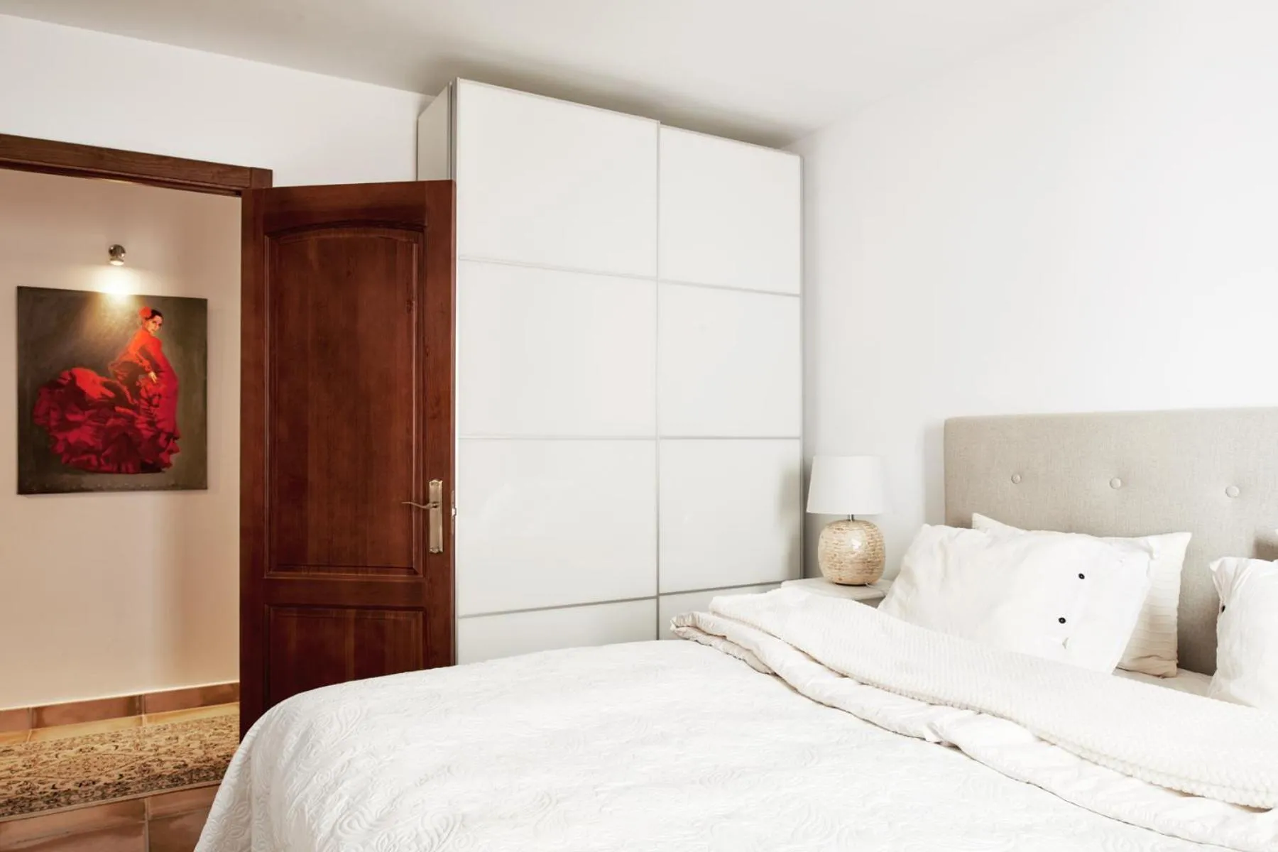 Bedroom, Bed in Balcon de Europa