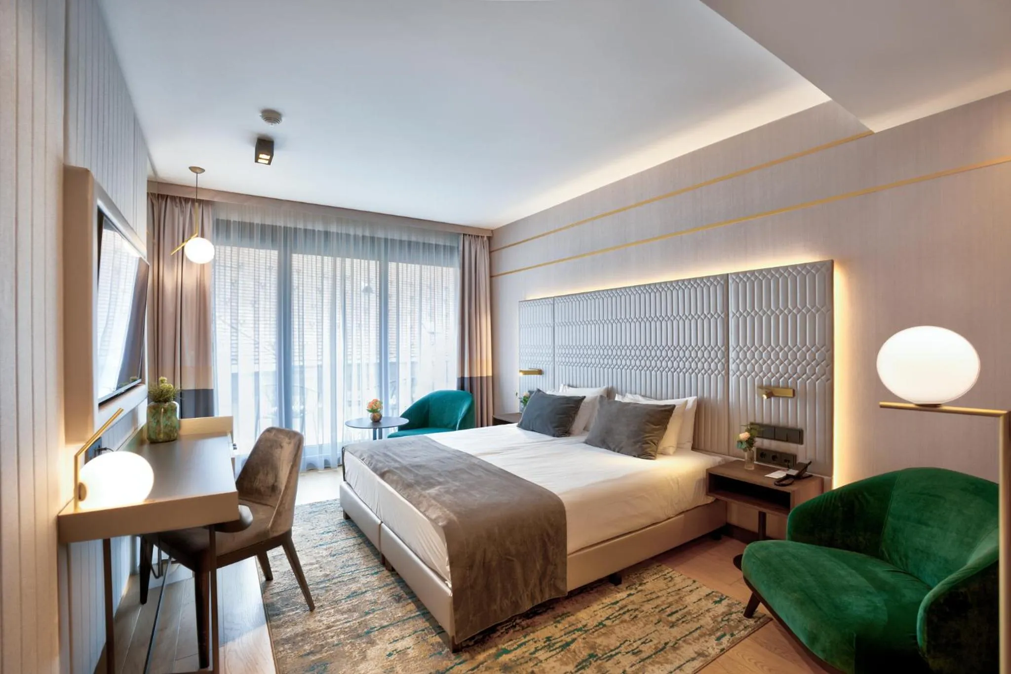 Bedroom, Bed in Emerald Downtown Luxury Suites by Continental Group