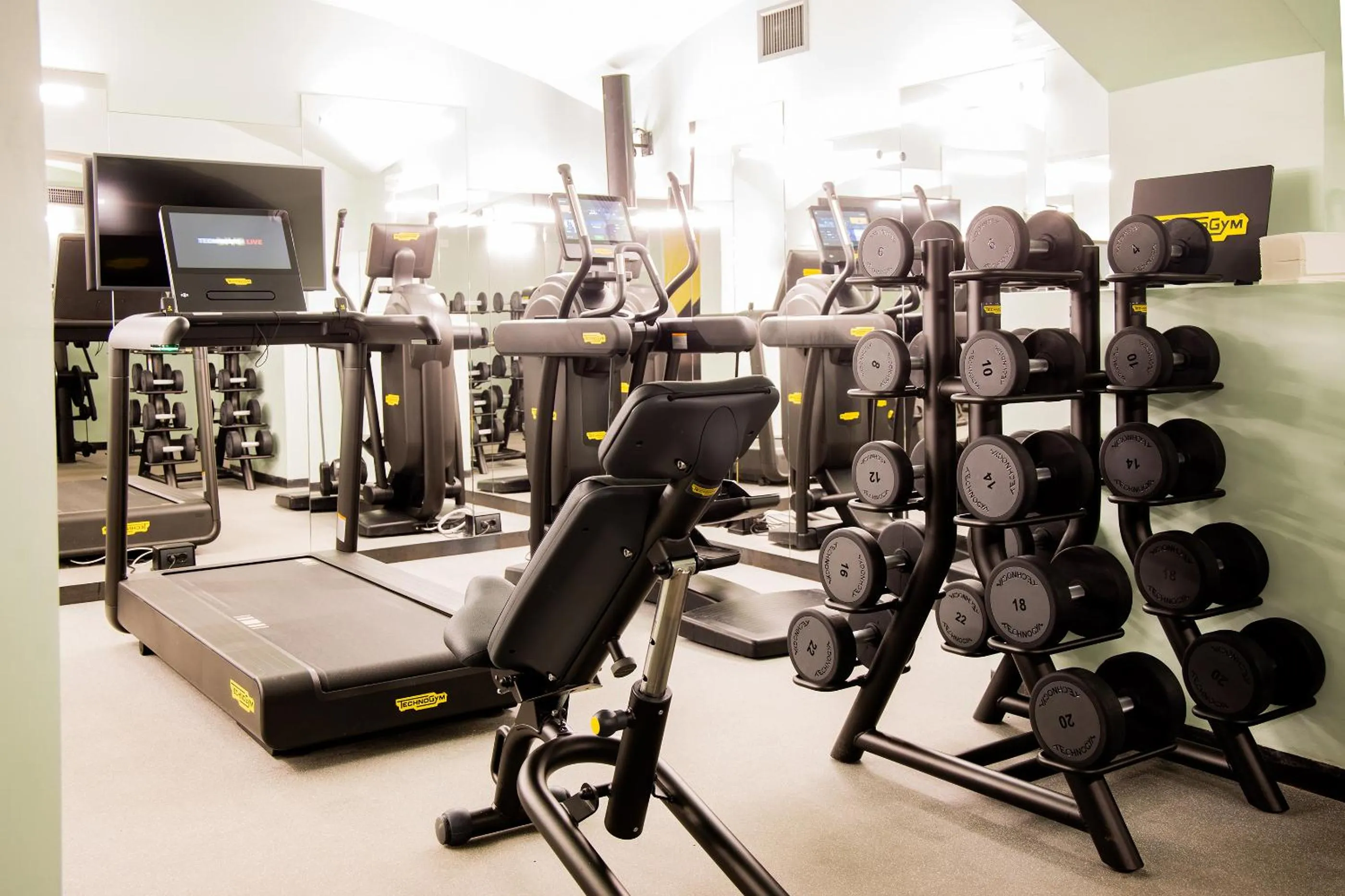 Fitness centre/facilities in 25hours Hotel Florence Piazza San Paolino