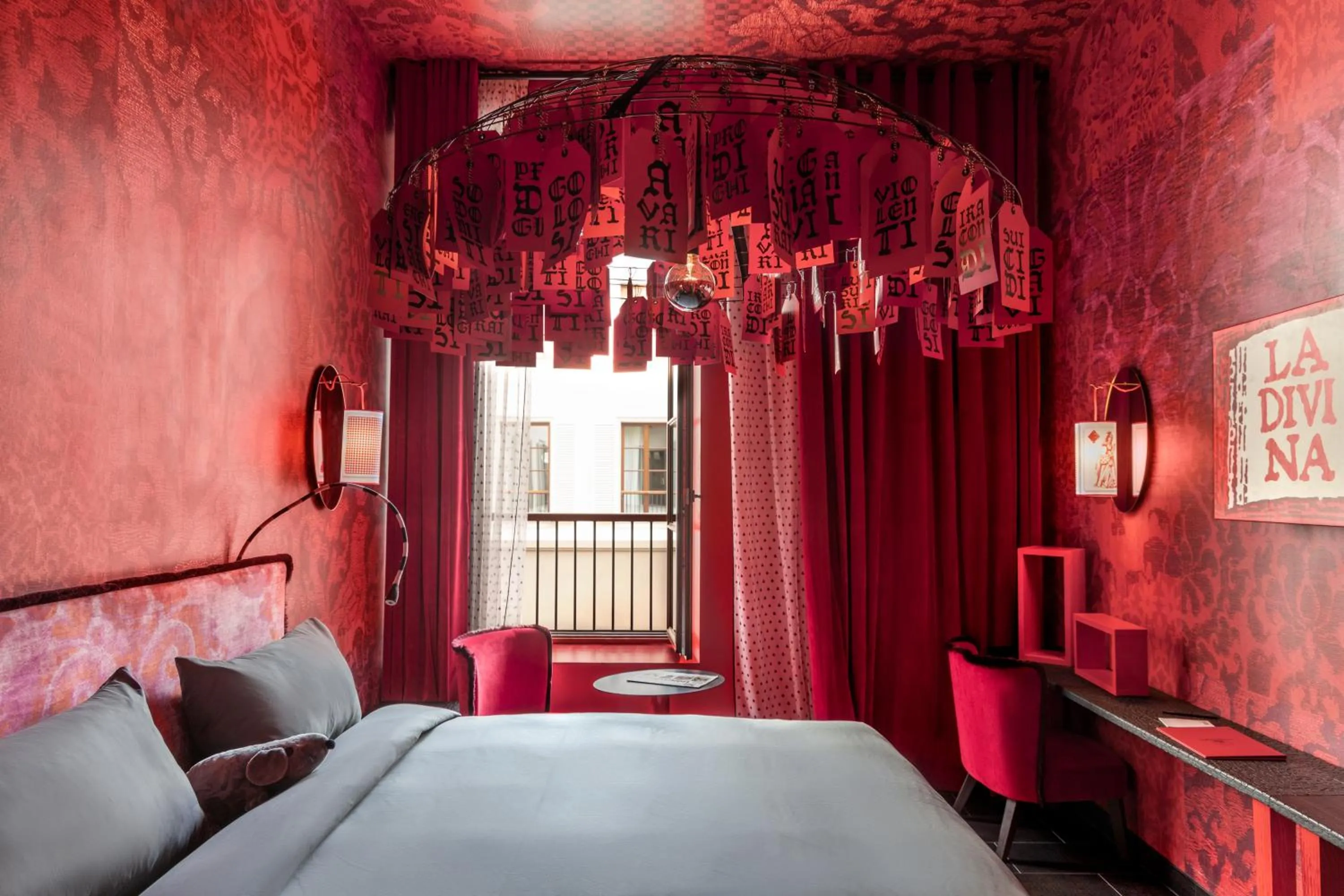 Bedroom, Bed in 25hours Hotel Florence Piazza San Paolino