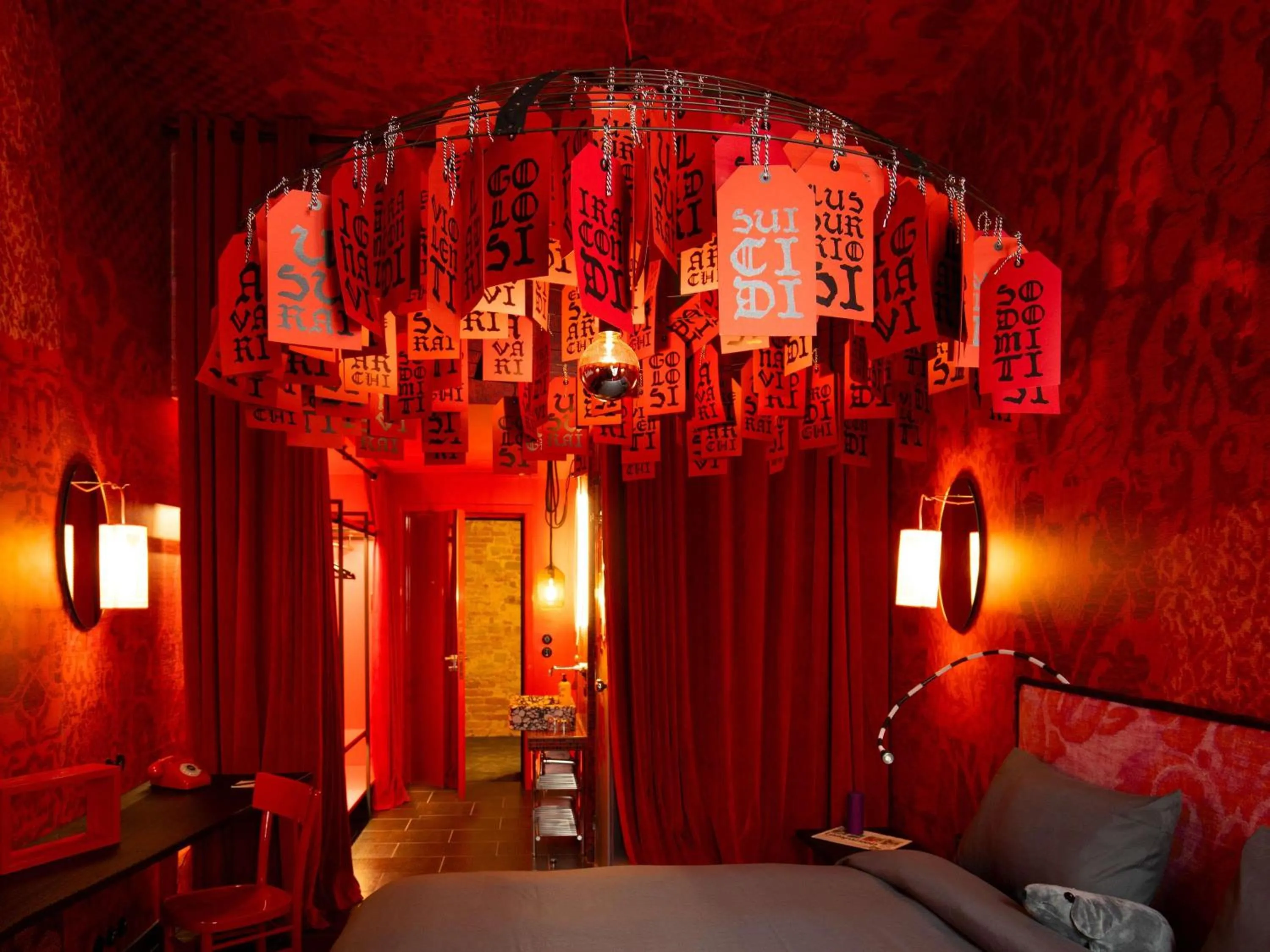 Bedroom, Bed in 25hours Hotel Florence Piazza San Paolino