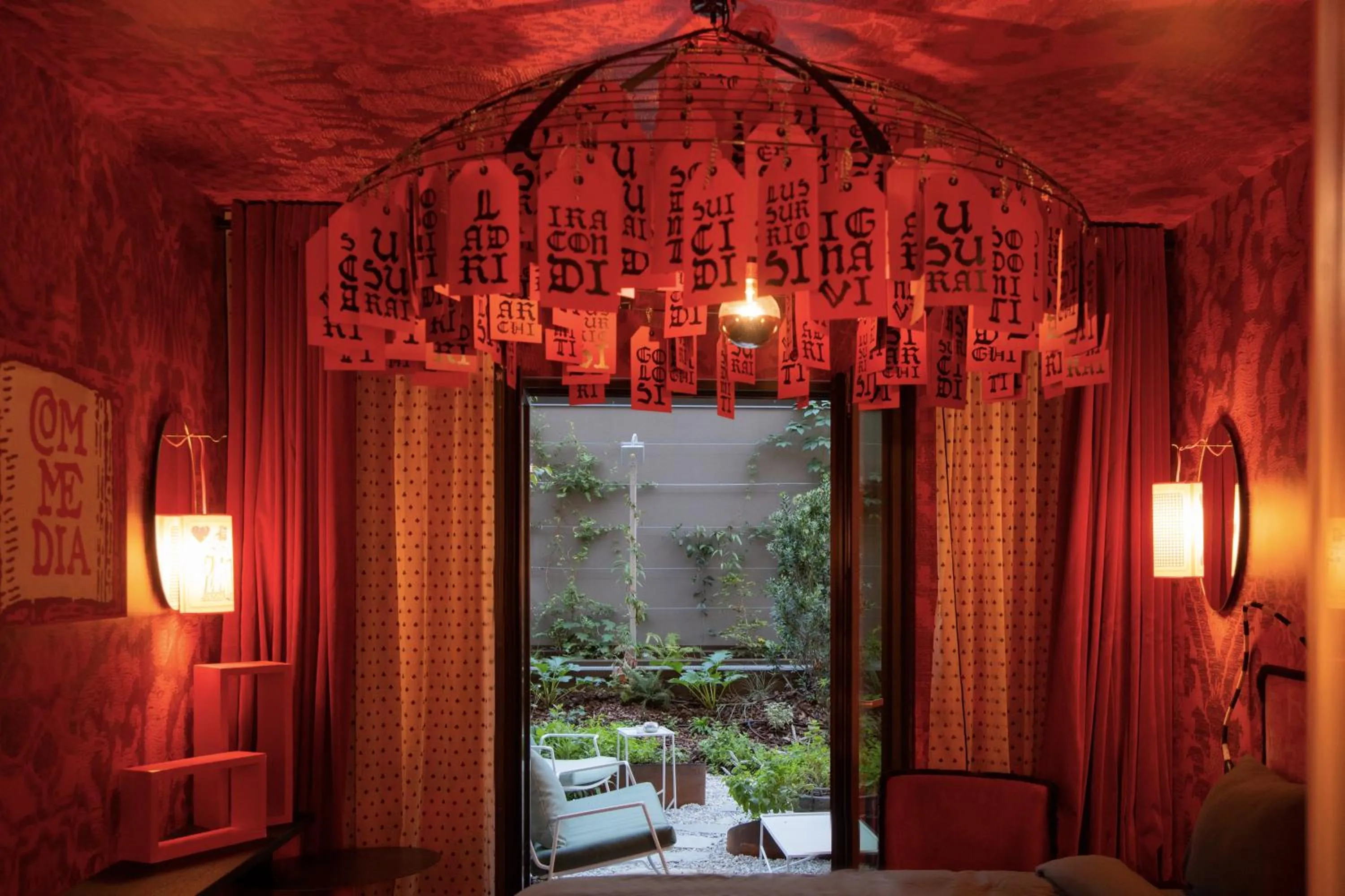 Balcony/Terrace, Bed in 25hours Hotel Florence Piazza San Paolino